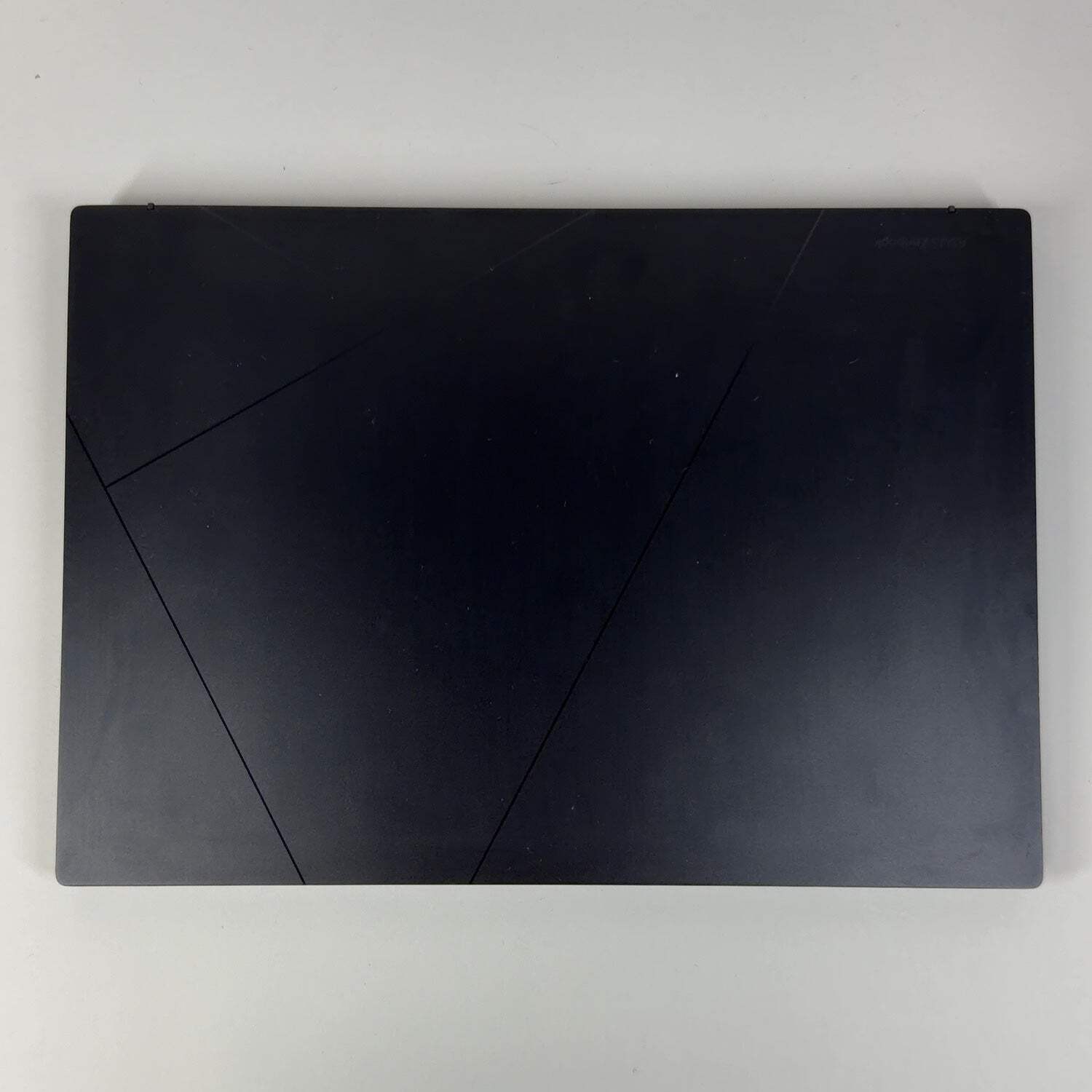 Asus Zenbook 14 UM3406H 14″ Ryzen 7 8840HS 3.3GHz 16GB RAM 512GB SSD