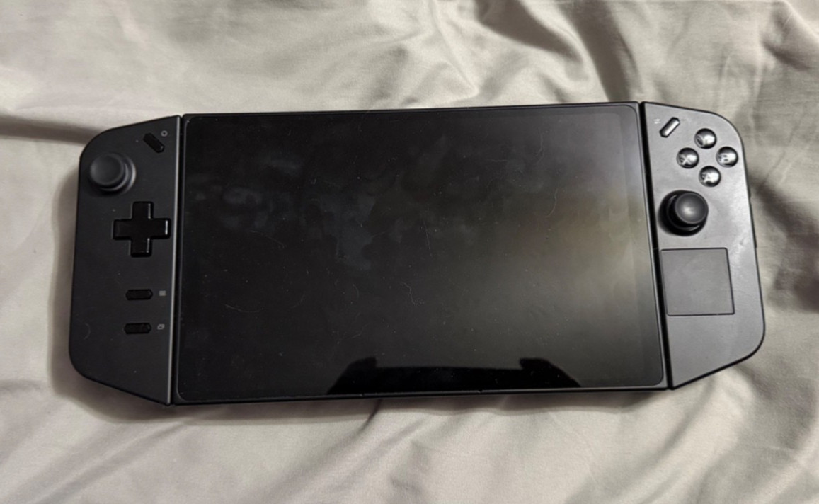 Lenovo Legion Go AMD Ryzen Z1 Extreme, 16GB RAM