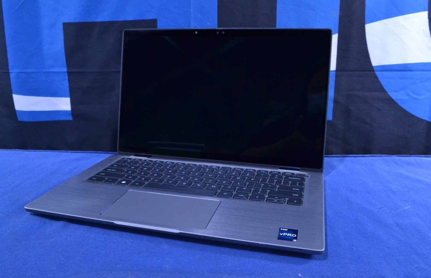 Dell Latitude 7430 2-in-1/ i5-1245U/ 16GB/ 512GB/ Win 11/ No Batt. (J060201)