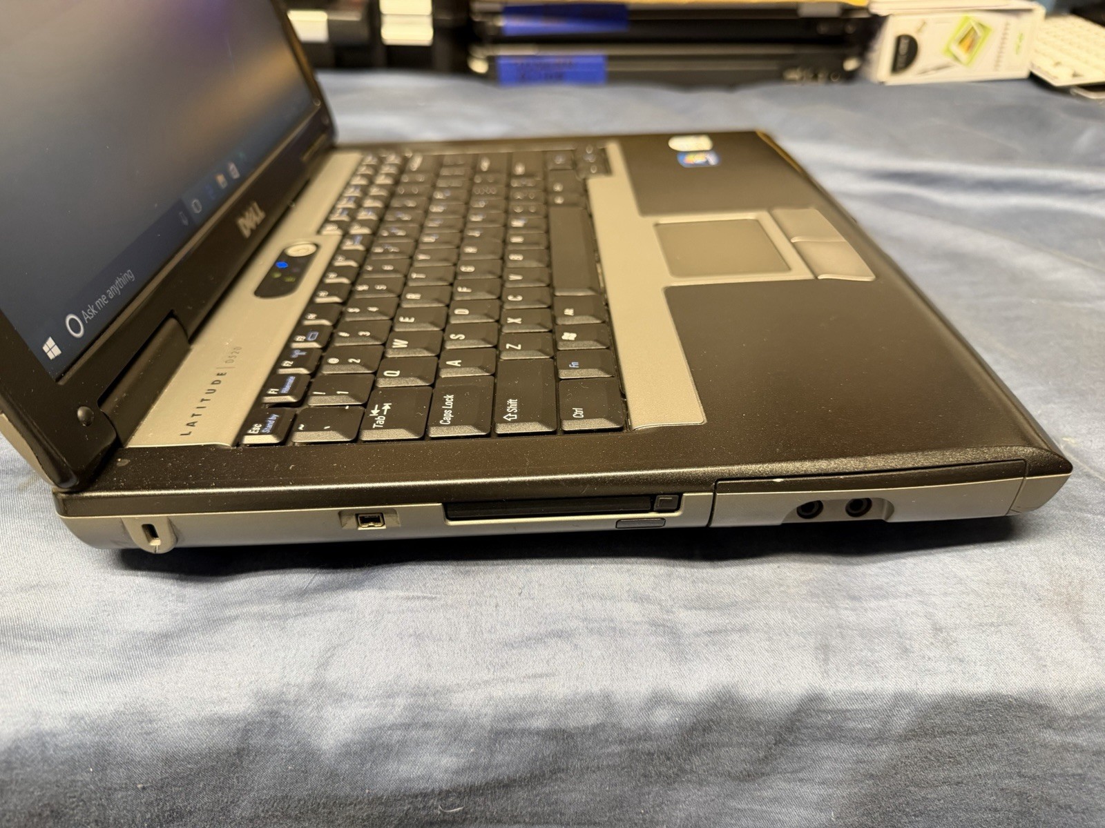 Dell Latittude D520 Business Laptop Computer