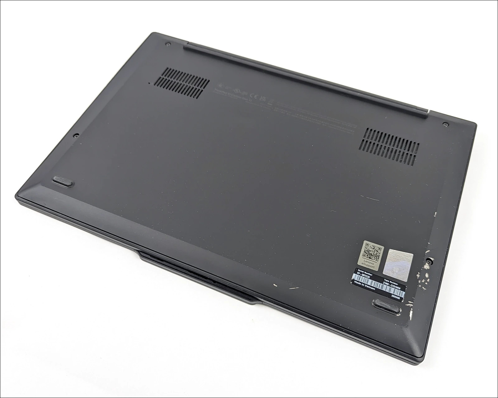 Lenovo ThinkPad X1 Carbon Gen 13 14″ Touchscreen Ultra 7 258V 32GB RAM 512GB SSD