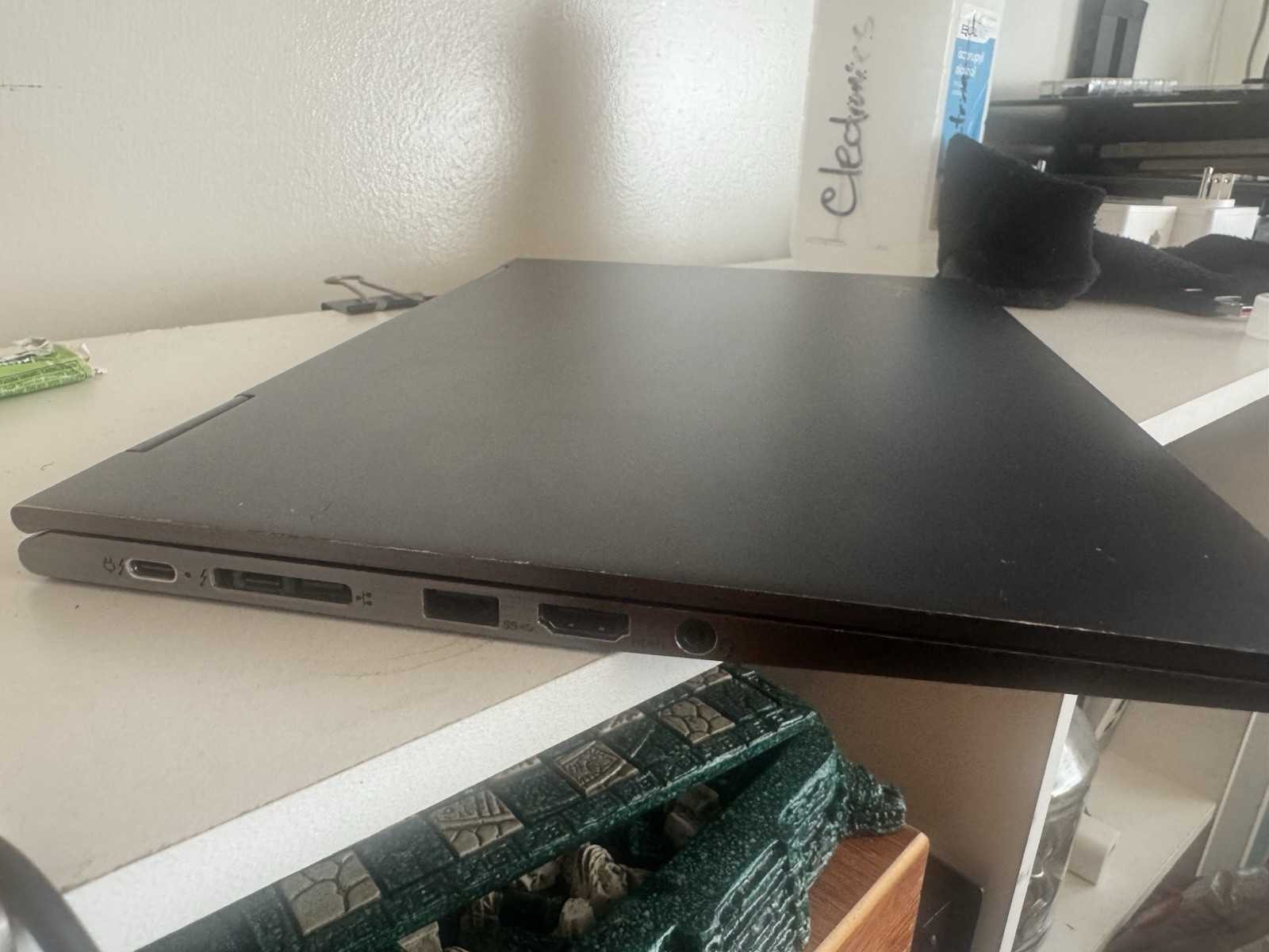 Lenovo ThinkPad X1 Yoga Gen 5 14″ i7-10610U, 512GB NVMe, 16GB RAM