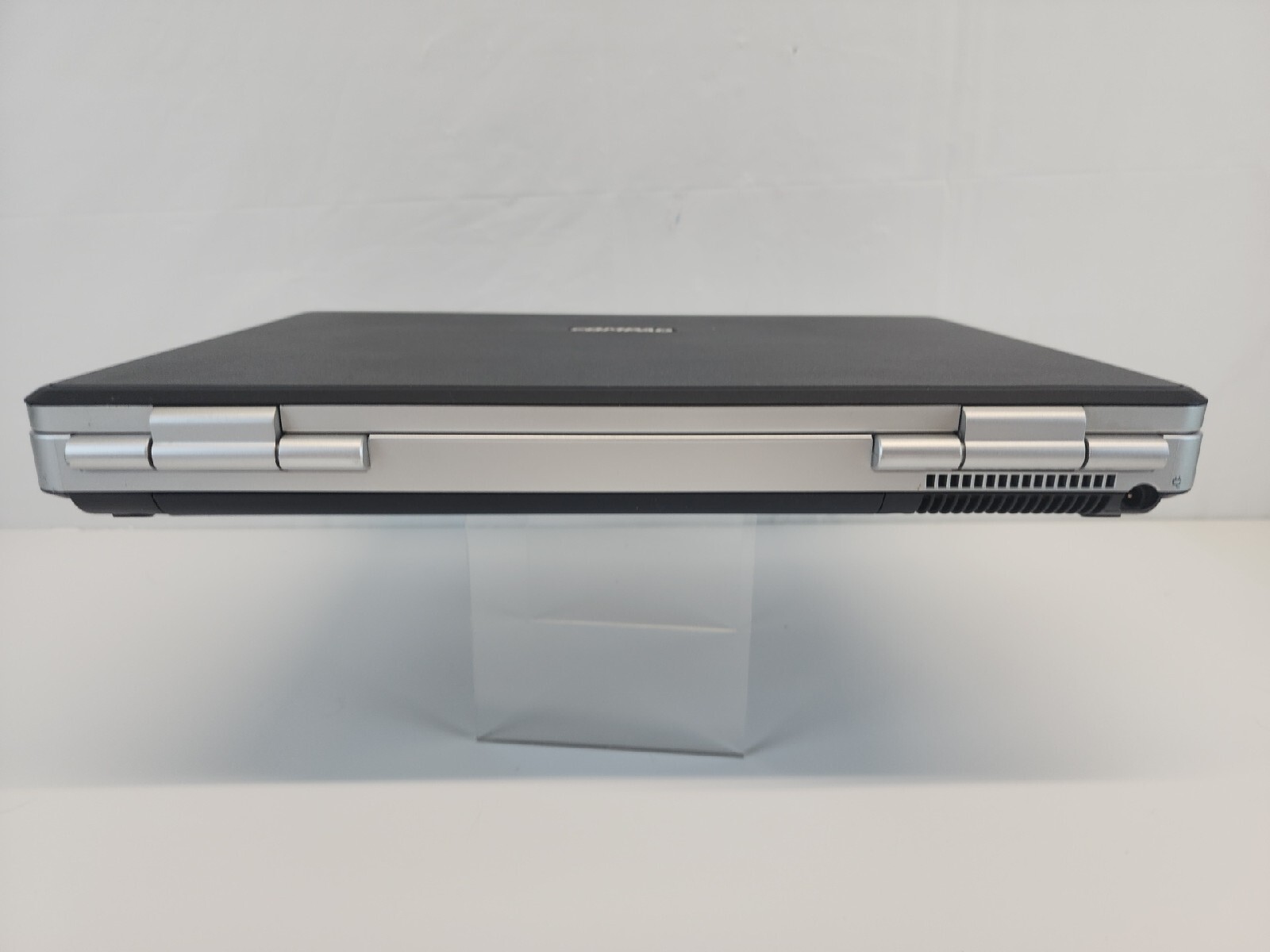Compaq Presario V2000 14″ Windows XP PRO SP3 Laptop AMD CPU WiFi PARTS ONLY