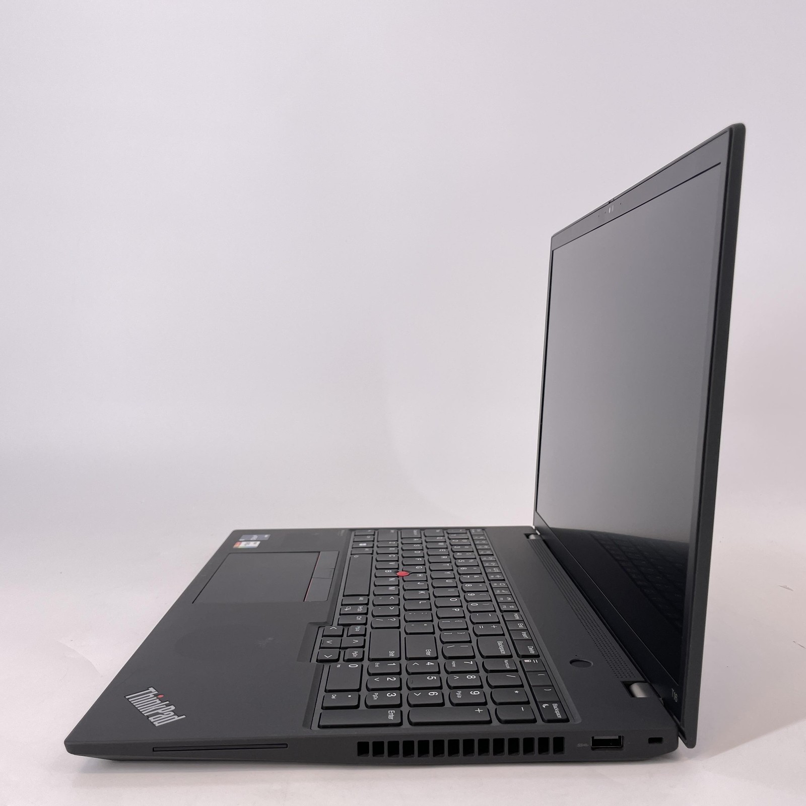 Lenovo ThinkPad T16 Gen 1 2022 Gray FHD+ 2.2 GHz i7-1270P 16GB 512GB SSD Good