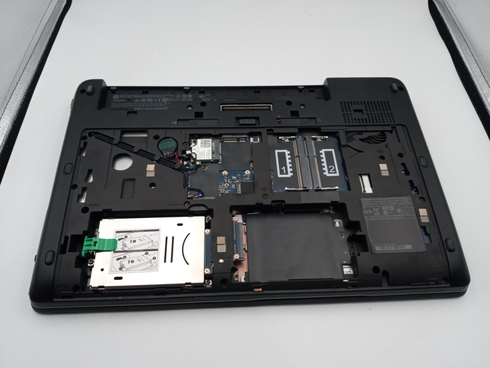 HP ZBook 17 Laptop Intel Core i7-4700MQ 16GB RAM – BAD KEYBOARD – READ -RR