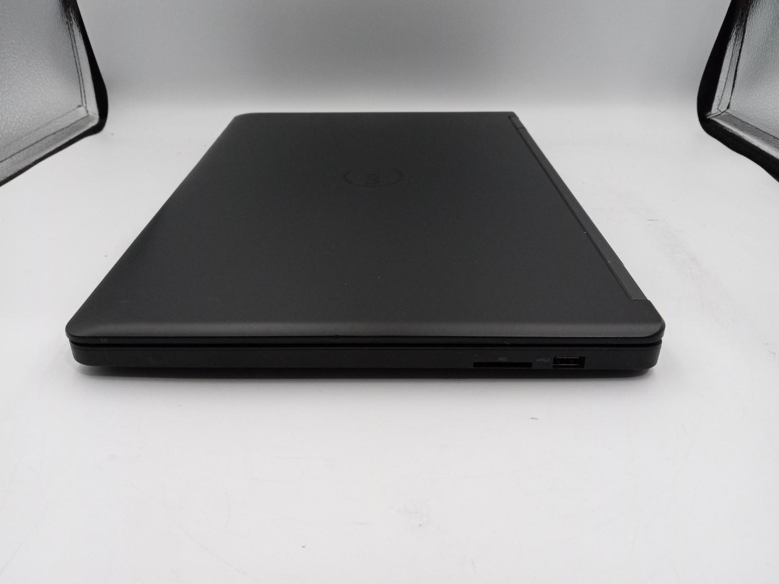 Dell Latitude E5550 15″ Laptop Intel i5-5200U 4GB RAM 256GB SSD Windows 11 -RR