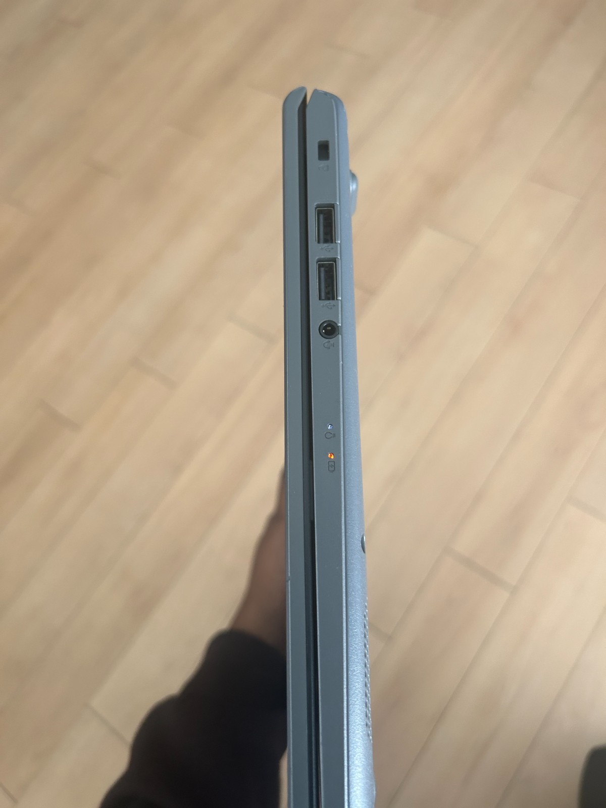 ASUS Vivobook Laptop 15.6″ (Great Condition) – Dark Gray