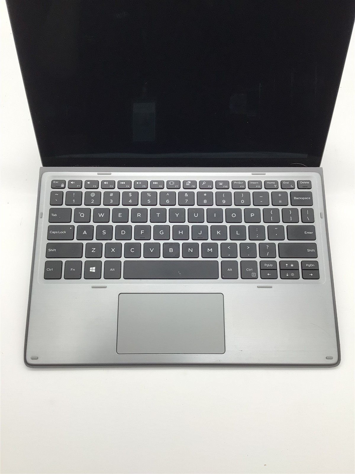Dell Latitude 7210 2-in-1 i7-10610U/16GB RAM/No HD – No Battery