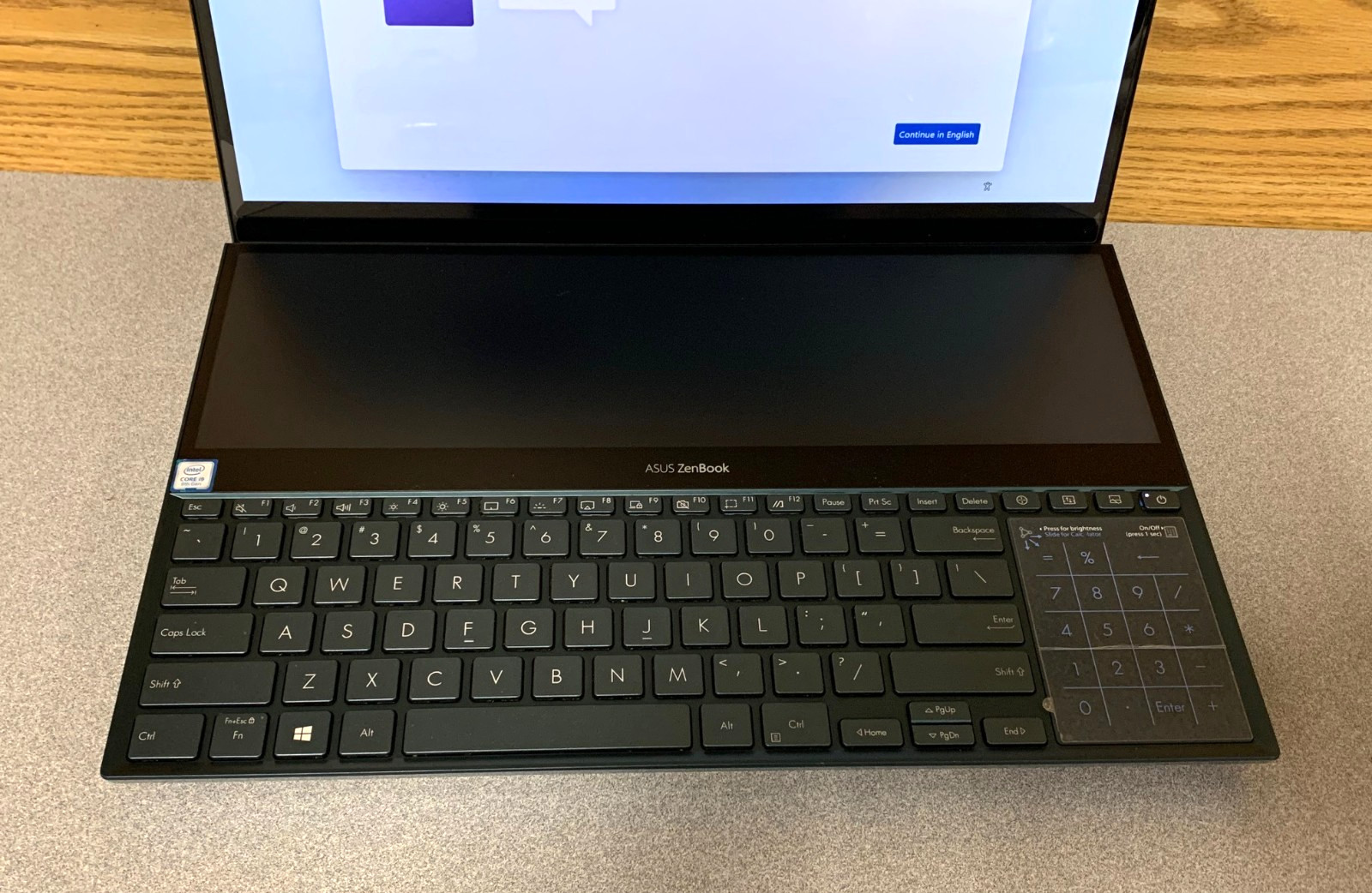ASUS ZenBook Pro Duo 15.6″ 4K Touch Windows 11 i9 32GB RAM 1TB SSD RTX 2060