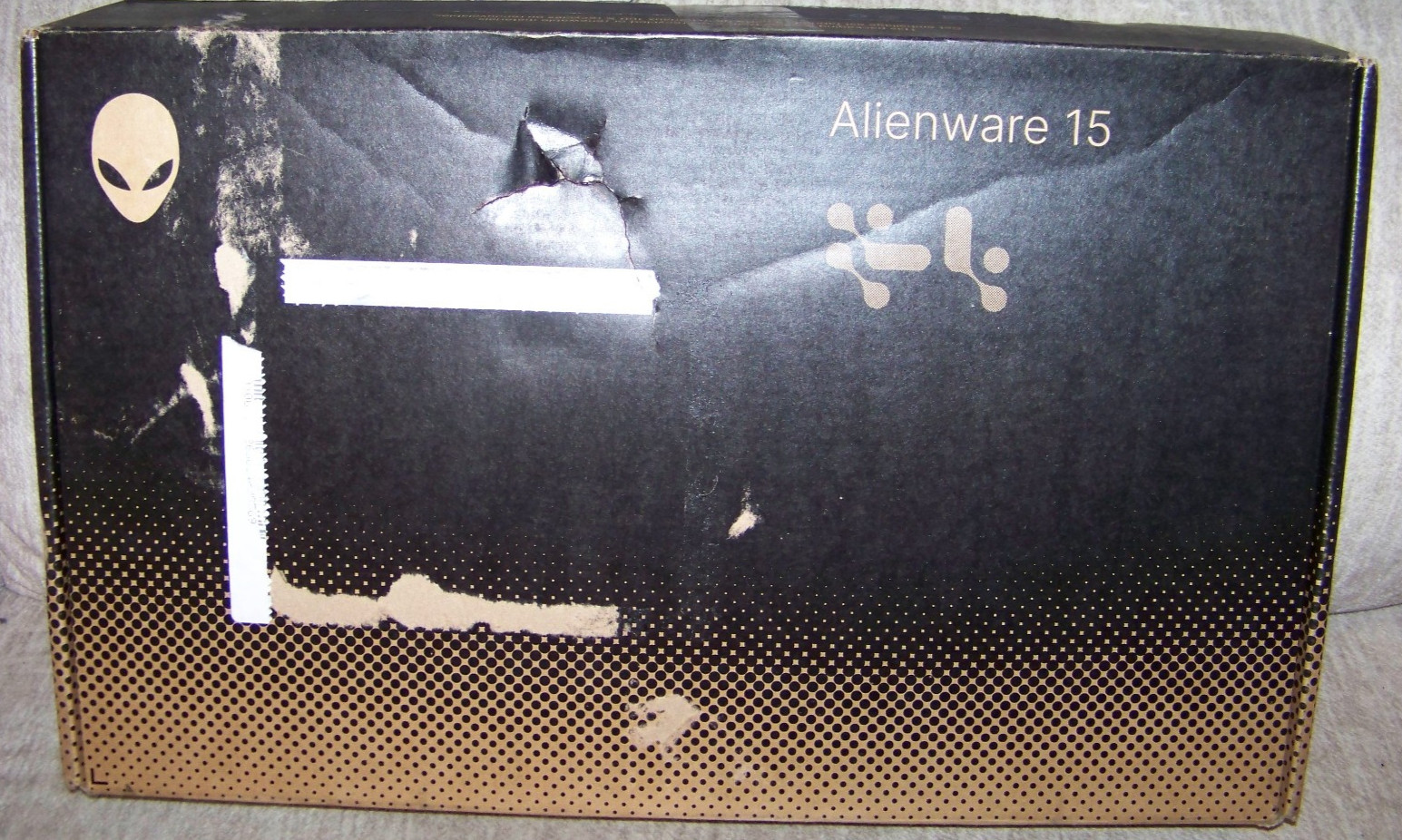 Alienware 15.3″ WUXGA 165Hz Gaming AMD Ryzen 5 220 RTX 4050 GDDR6 16GB 512GB SSD