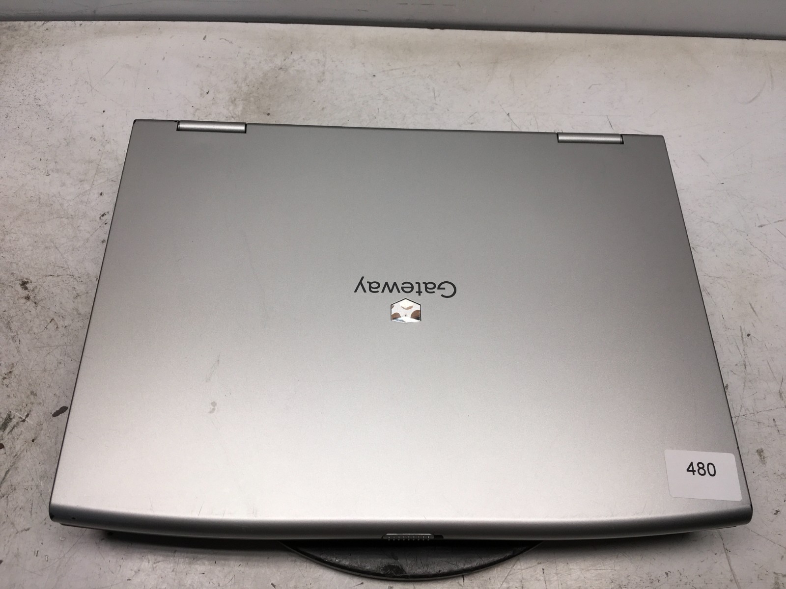 Gateway W730-K8X Mobile AMD Athlon 64 3400+ 2200MHz 456 MB NO HDD