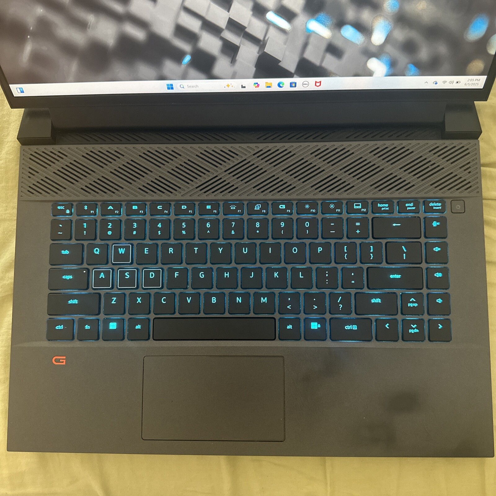 Dell G16 7620 16″ (512GB SSD, Intel Core i7 12th Gen., 3.50 GHz, 16GB) Laptop –