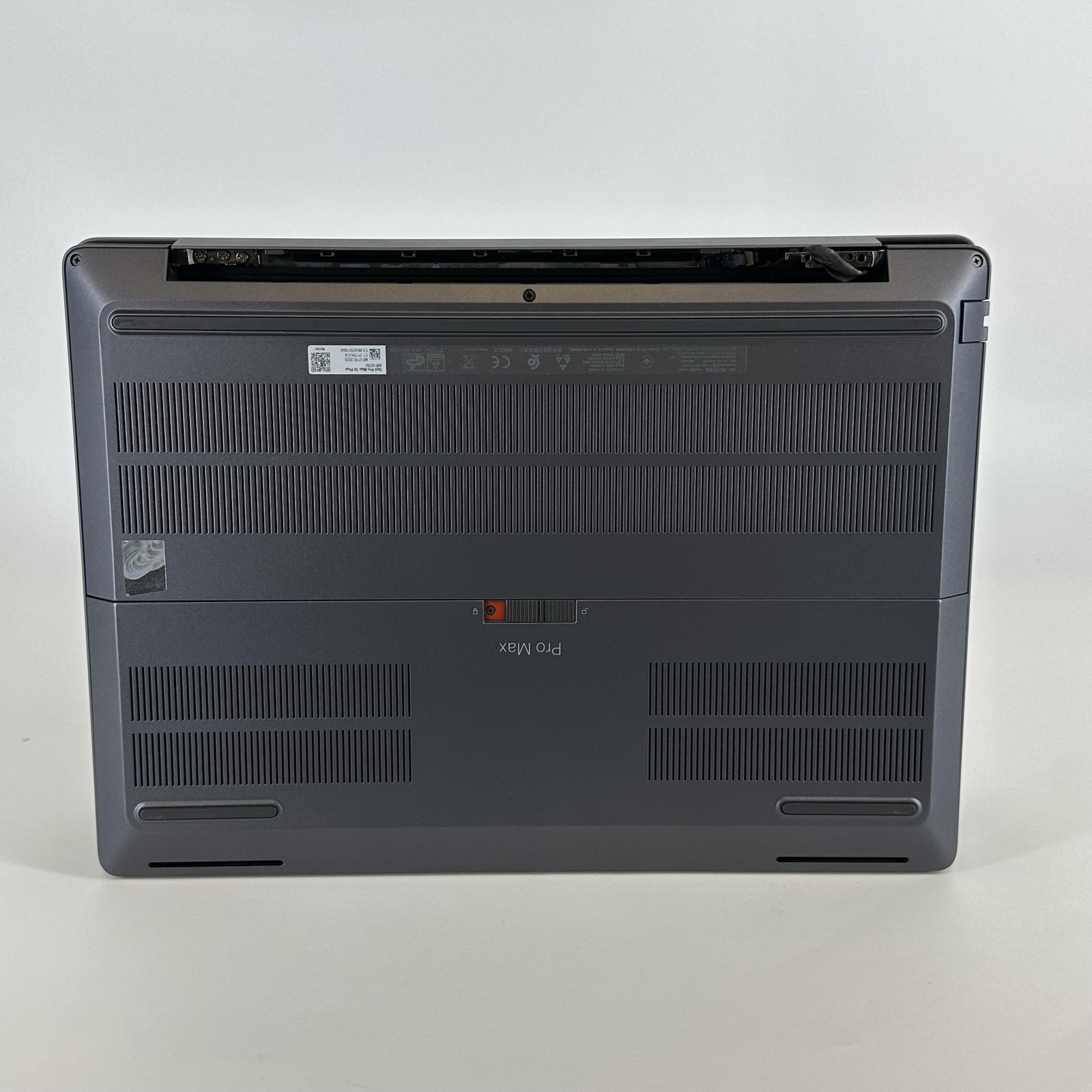 Dell Pro Max 16 Plus MB16250 FHD+ Ultra 9 285HX 64GB 2TB RTX PRO 2000 Blackwell