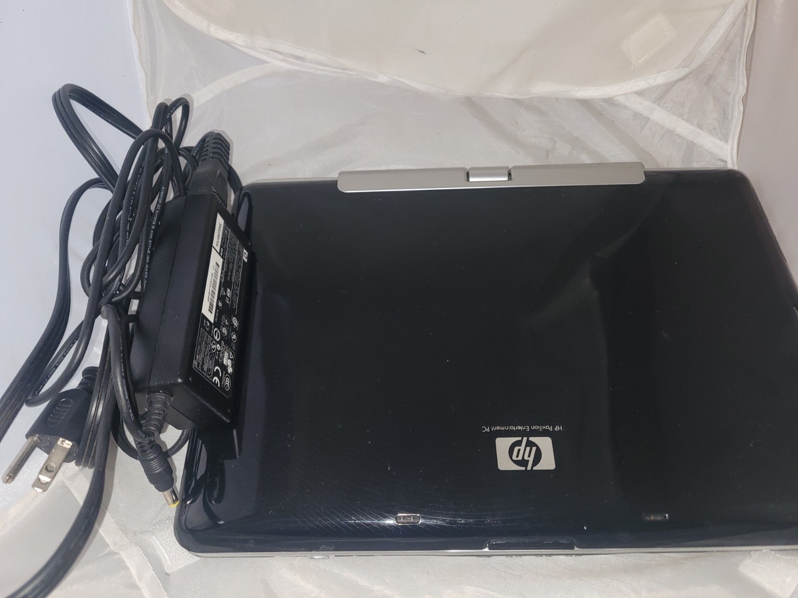 HP Pavilion tx 1110 Us and Power Adapter convertible table notebook
