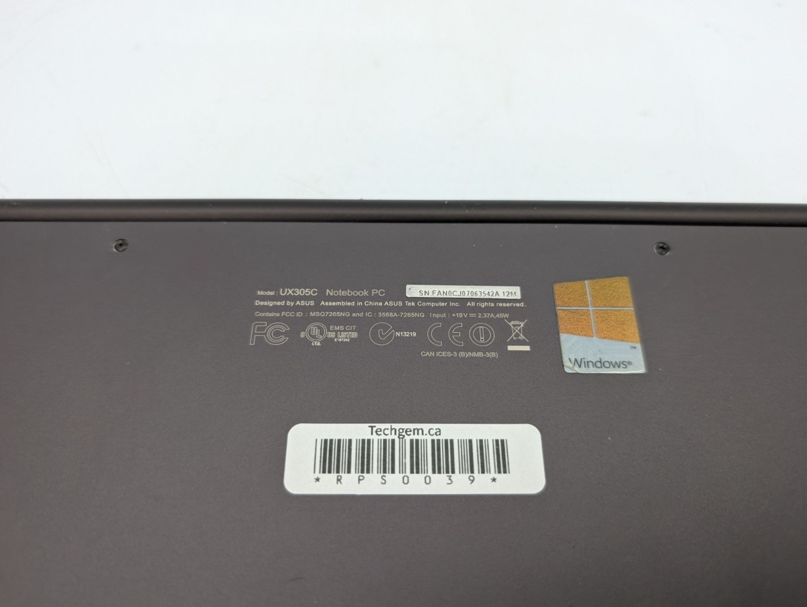 Asus UX305CA 13.3″ Laptop m3-6Y30 8GB RAM 256GB SSD Win11 Home