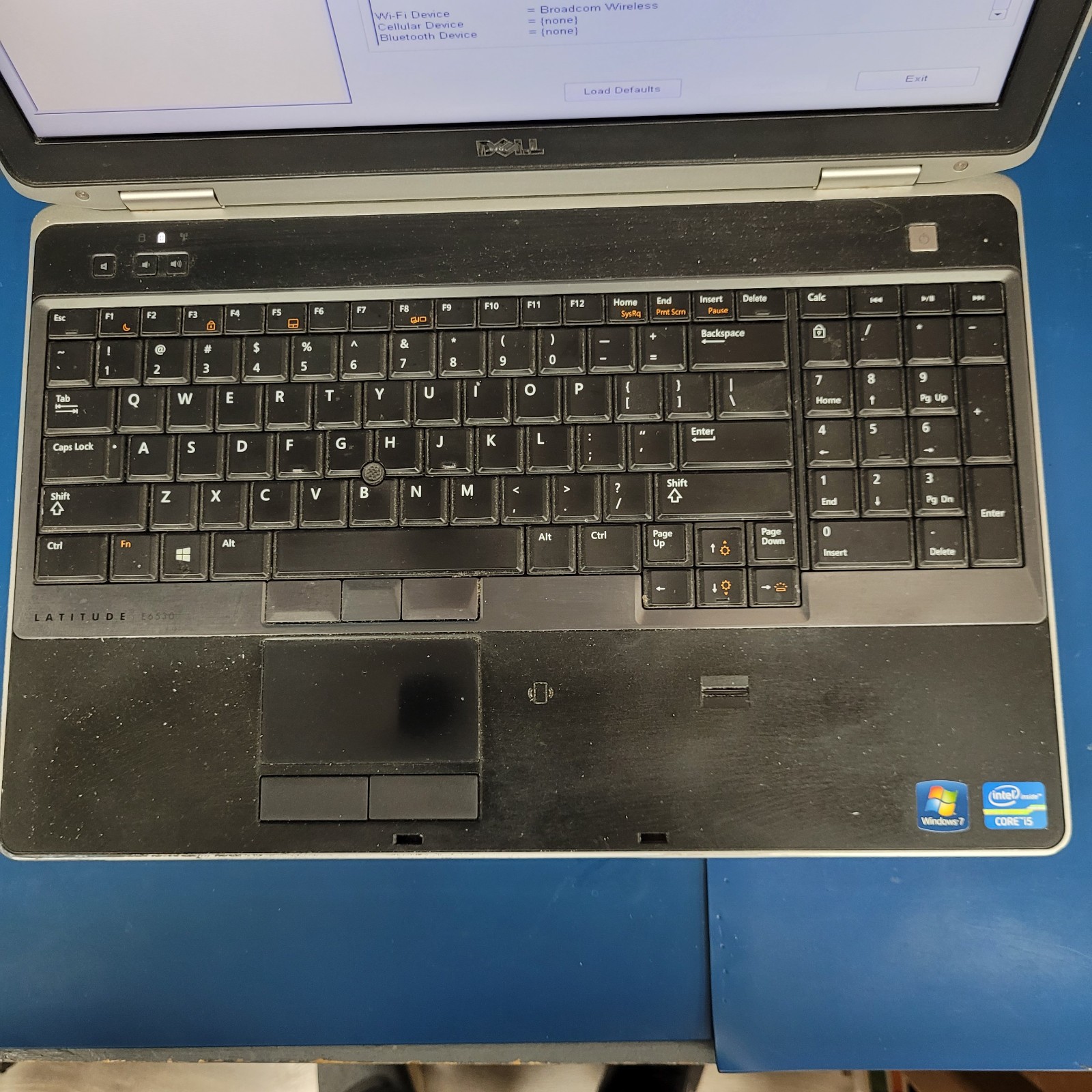 Dell Latitude E6530, Intel Core i5-3210M @2.50 GHz 4 GB RAM WINDOWS 11 + CHARGER