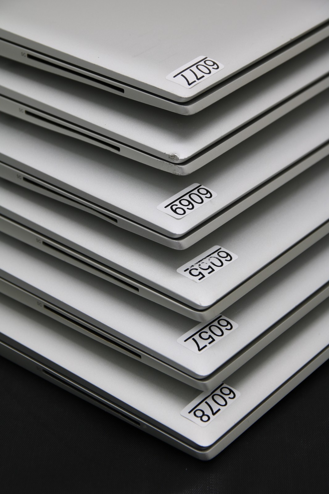 HP EliteBook 850 G8 – i7-1185G7 – 16GB, 512GB, Win 11 +ADP – Lot of 6 *Cosmetic*