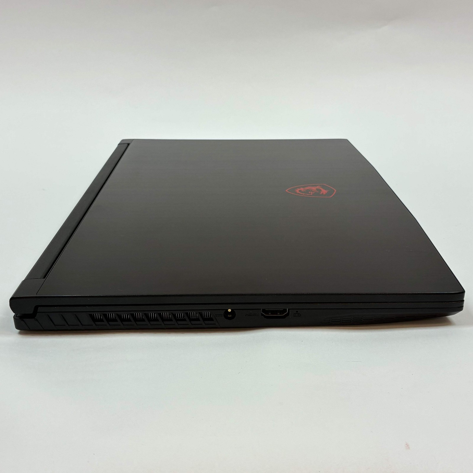 MSI Thin GF65 MS-16W2 15.6″ i5-10500H 2.5GHz 8GB RAM 512GB SSD RTX 3060 READ