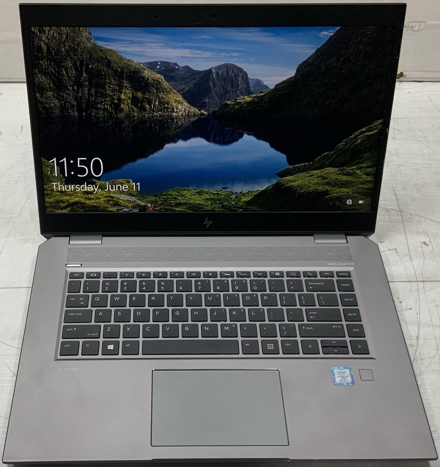 HP ZBook Studio G5 15.6″ – i7-8850H 32GB RAM, 512GB SSD, P1000, Win 10 Pro