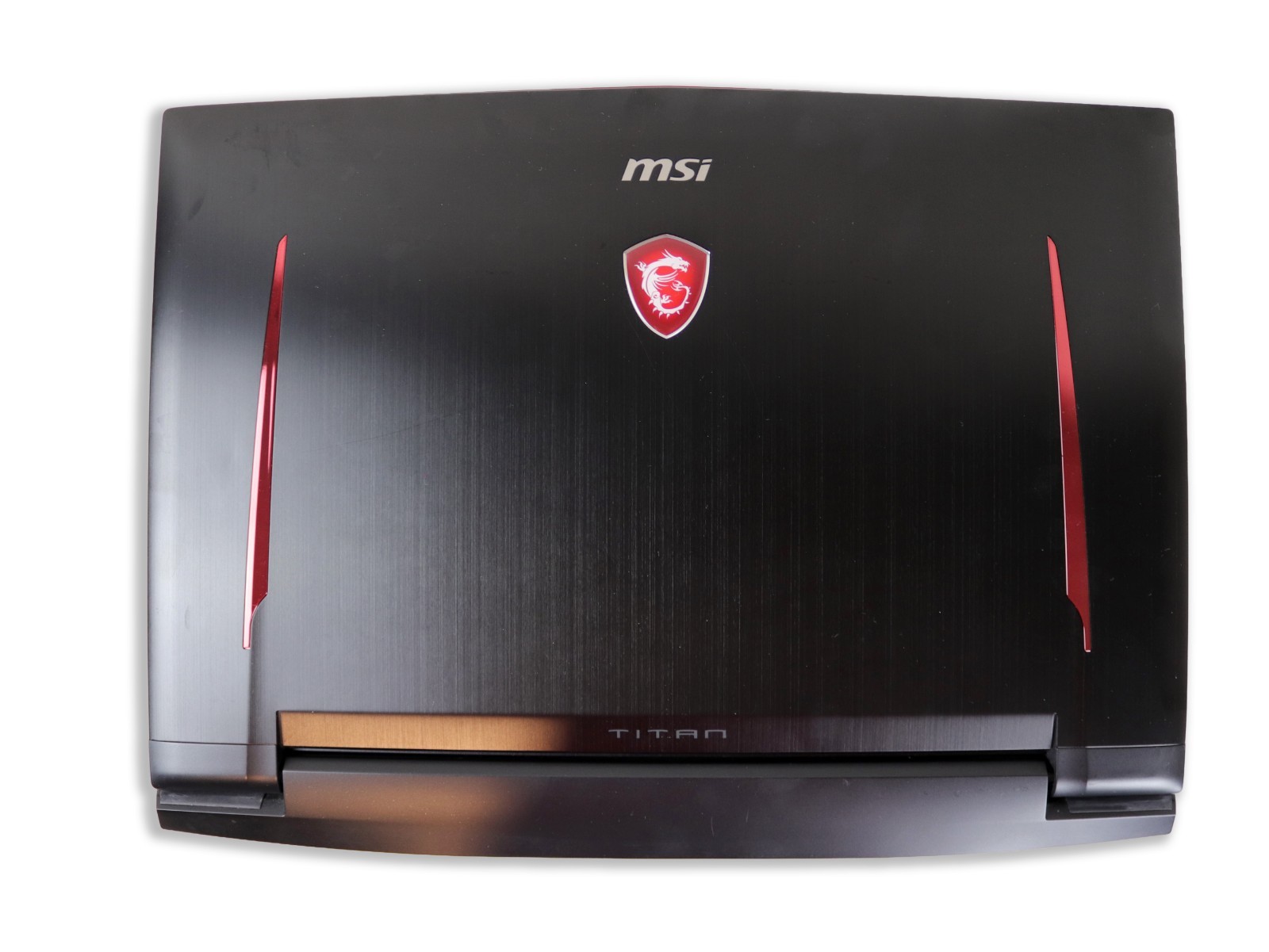 MSI 17.3 GT73 Titan Core i7-7820HK 32GB DDR4 512GB SSD NVIDIA GTX 1070 8GB