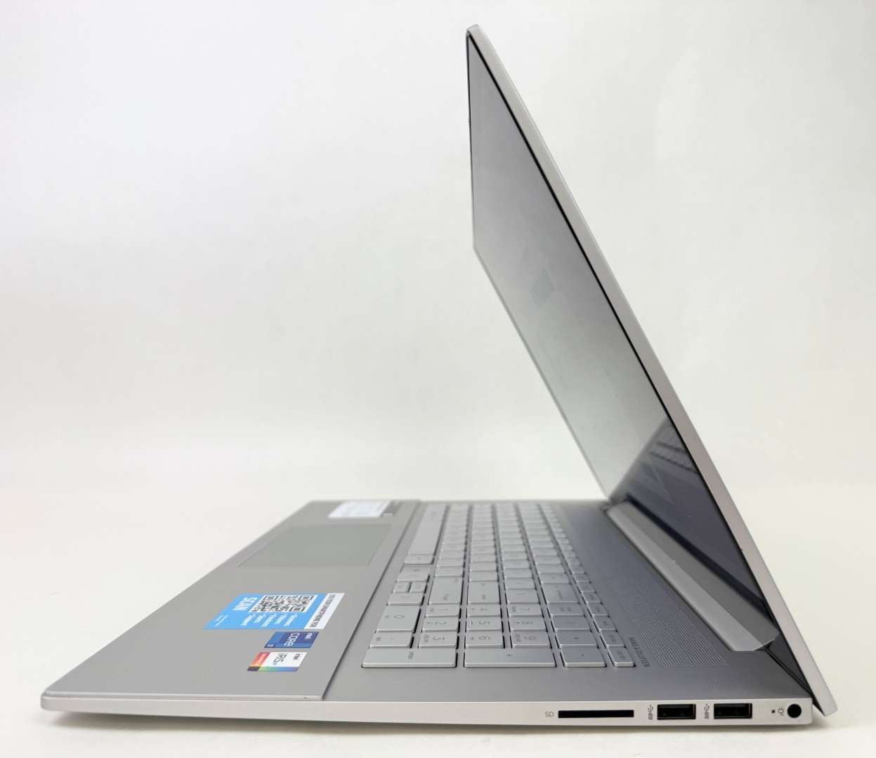 HP Envy 17m-cg1013dx 17.3″ FHD i7-1176G7 12GB 512GB SSD W11H – Read Issue