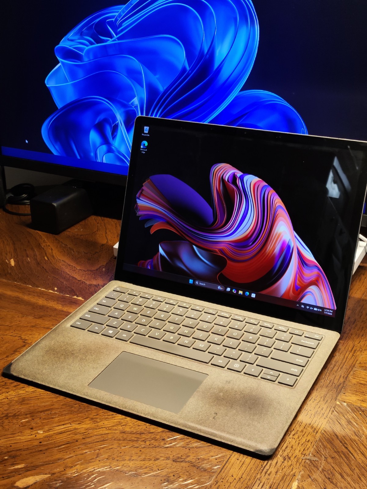 Microsoft Surface laptop | SEND OFFERS
