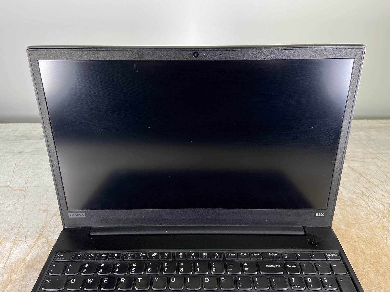 LENOVO THINKPAD E590 i5-8265U @ 1.60GHz, 16GB RAM, NO HDD/OS