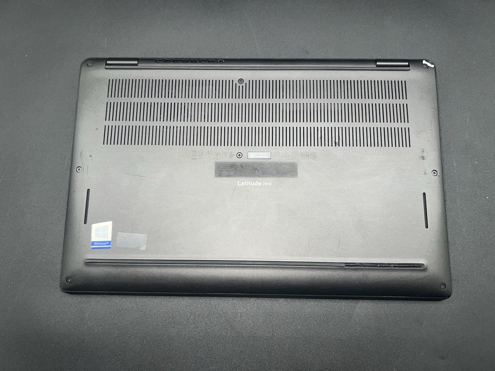 Dell Latitude 7410 Laptop Intel i7-10610U 1.80 GHz 16 GB RAM 256 GB NVMe Win11P