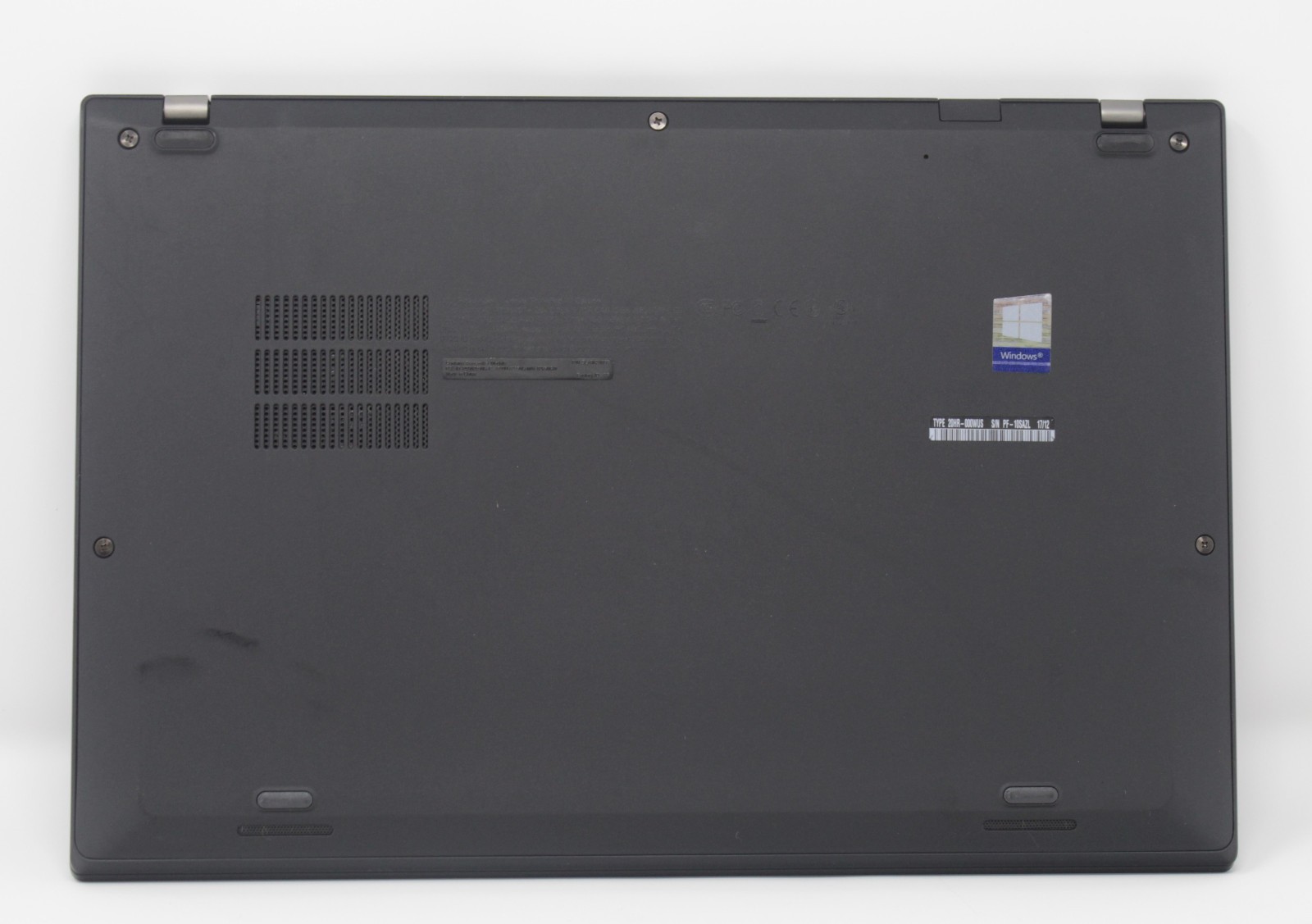 Lenovo ThinkPad X1 Carbon G5 i7 7600U @ 2.80 GHz 256 GB 16 GB 14″ FHD Win 11 Pro