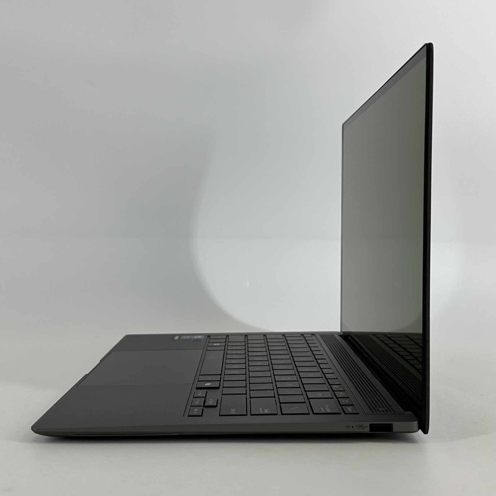 Asus Zenbook S 14 Gray QHD+ TOUCH 2.2 GHz Ultra 7 258V 32GB 1TB SSD Excellent