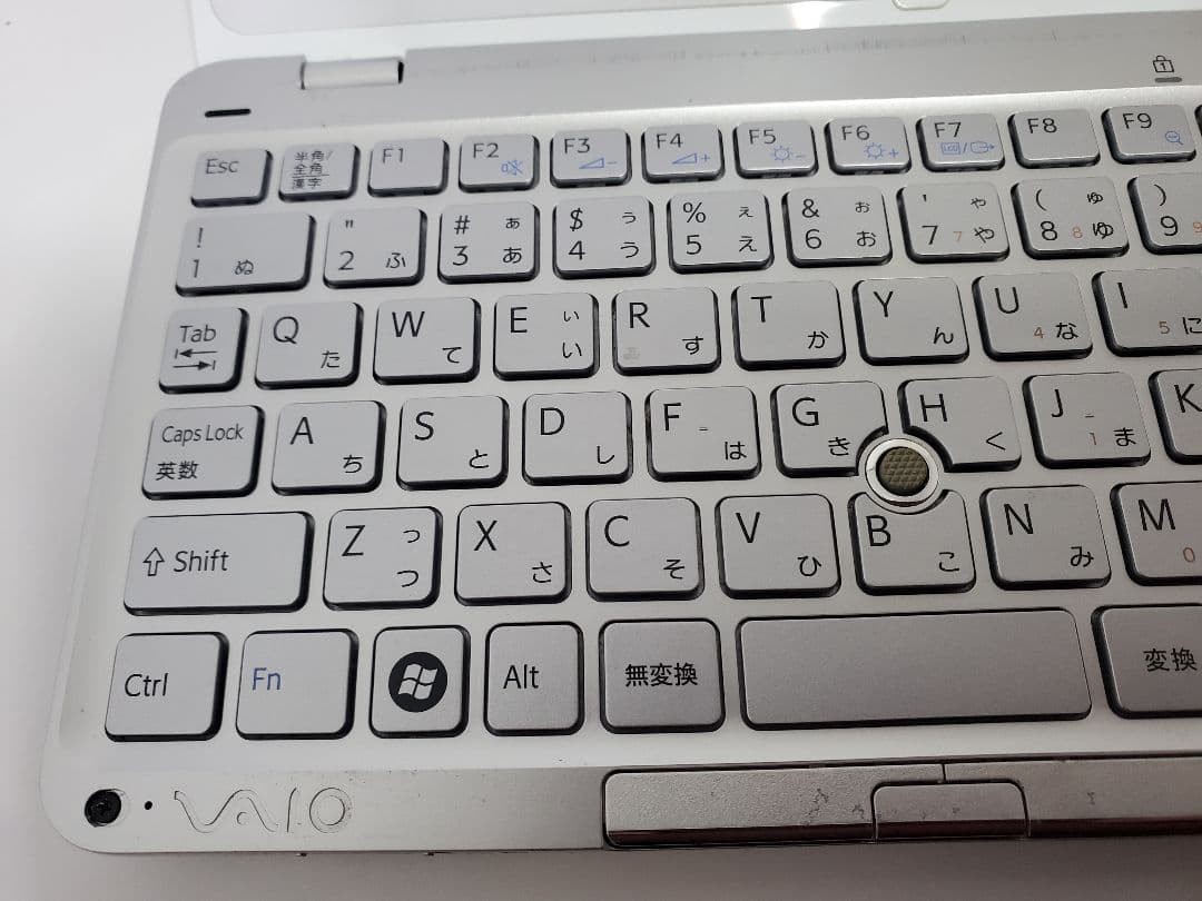 SONY VAIO type P VGN-P50 Windows XP Pocket Style Portable UMPC White
