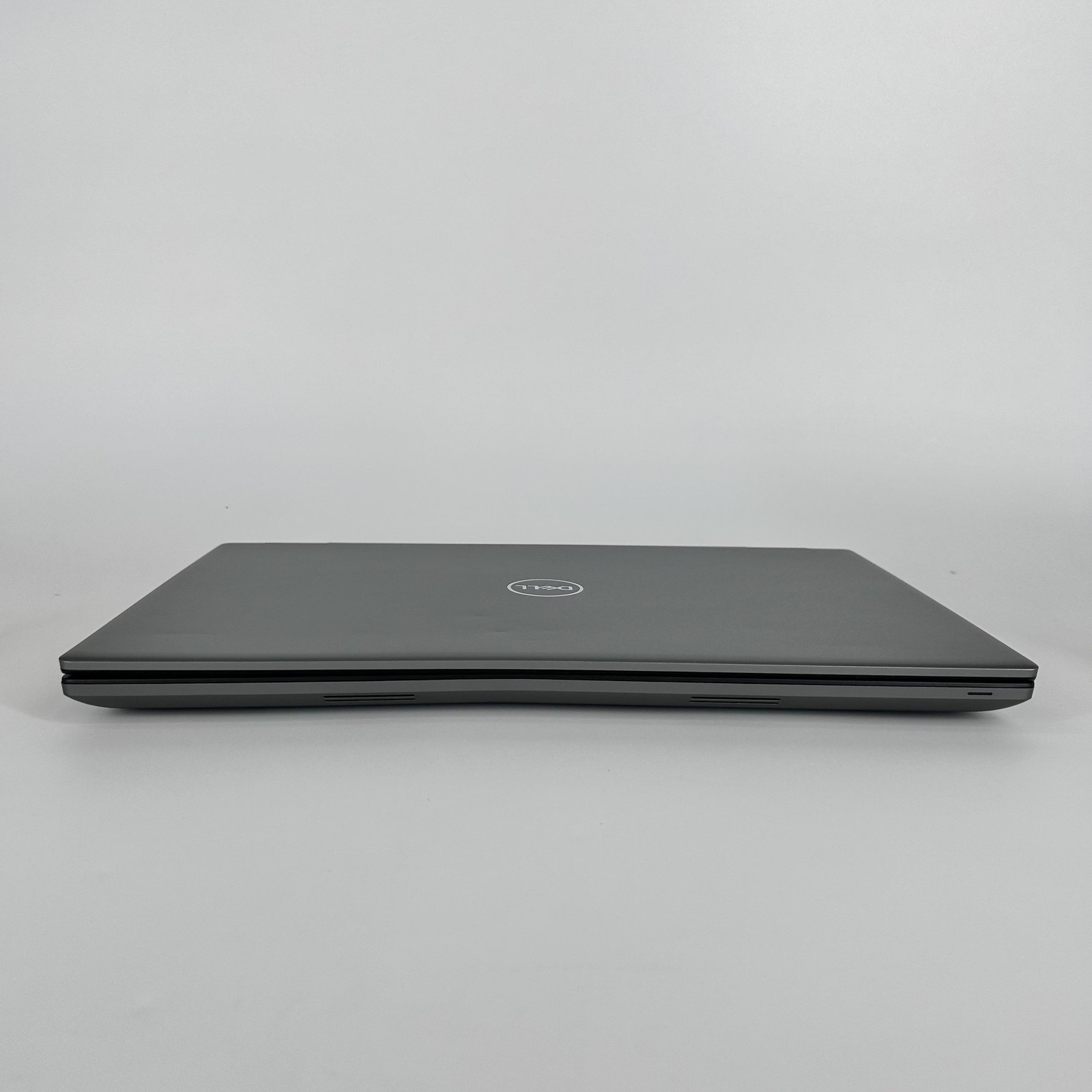 Dell Precision 7780 17.3 FHD 2.2 GHz i9-13950HX 32GB 512GB SSD RTX 3500 Ada Good