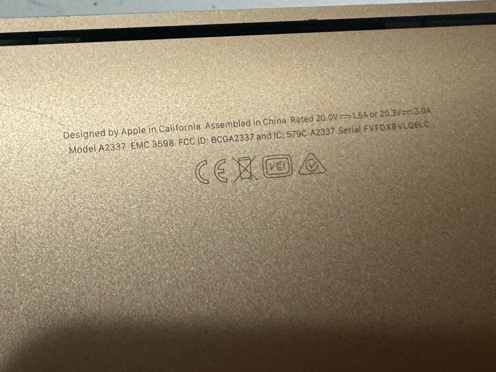 MacBook Air 13″ A2337 FOR PARTS, REPAIR Password LOCKED Internal Cracked Screen
