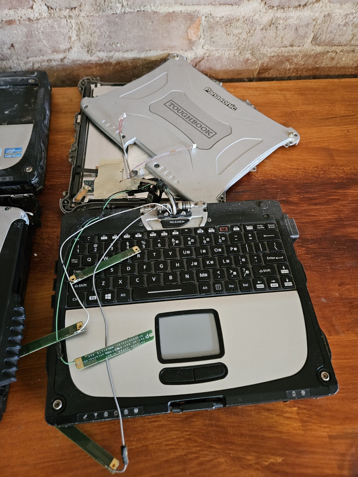 Lot of 7 Panasonic Toughbook CF-19 CF-18 PARTS REPAIR AS-IS – See Pics CF19s