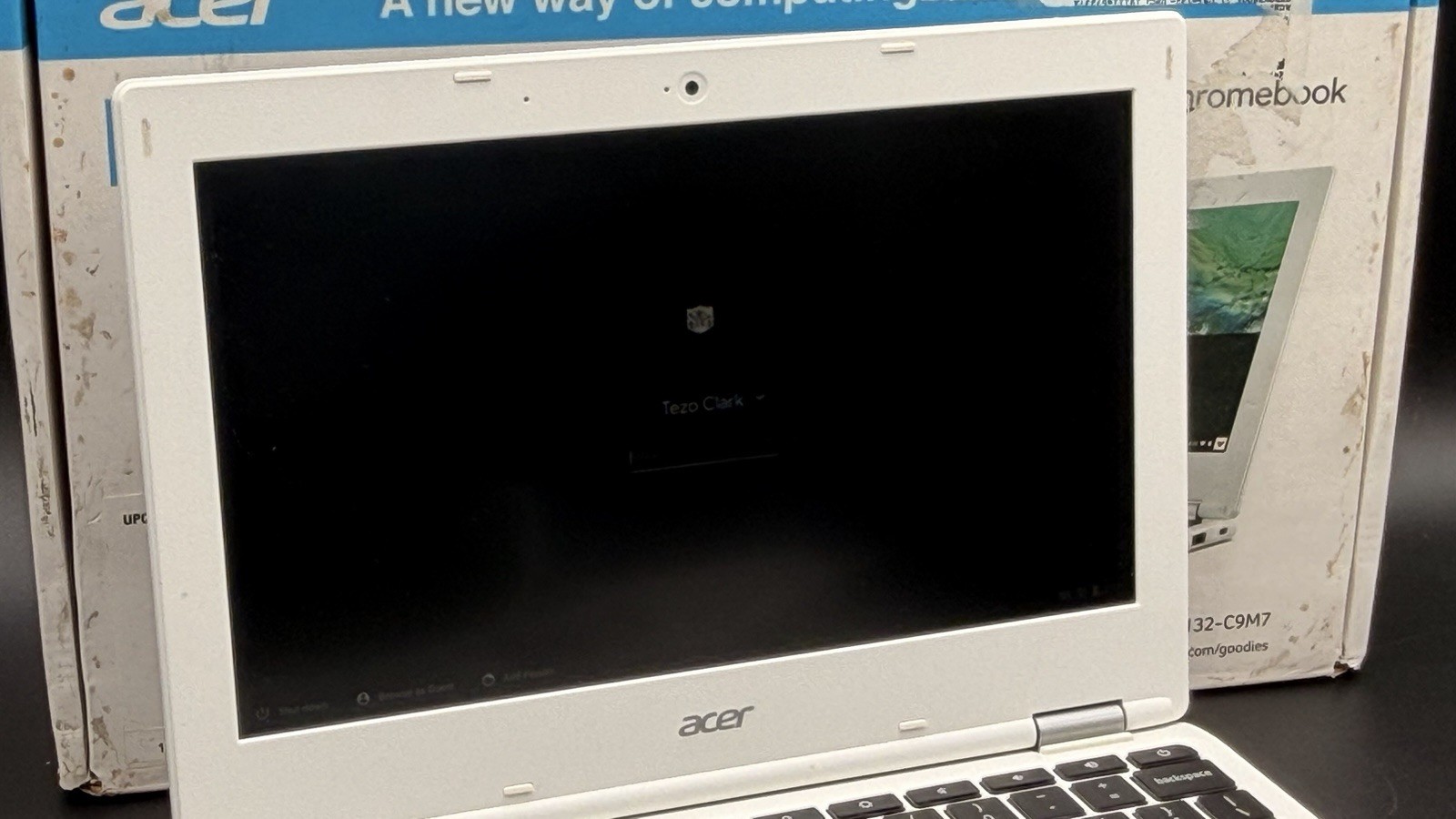 Acer Chromebook 11 CB3-132-C9M7 11.6” White Laptop