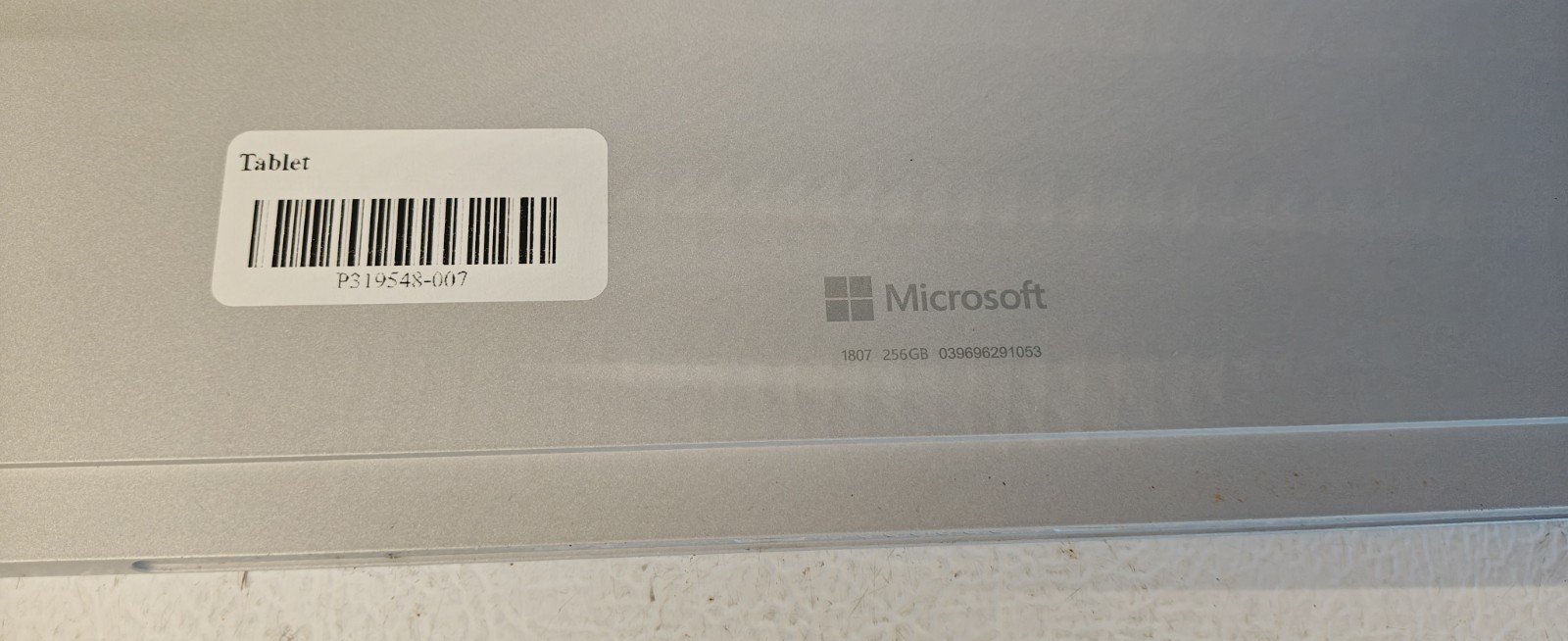 Lot Of 4pcs Of Microsoft Surface Model 1807 12.3″, Intel Core I5-7TH Gen,256gb