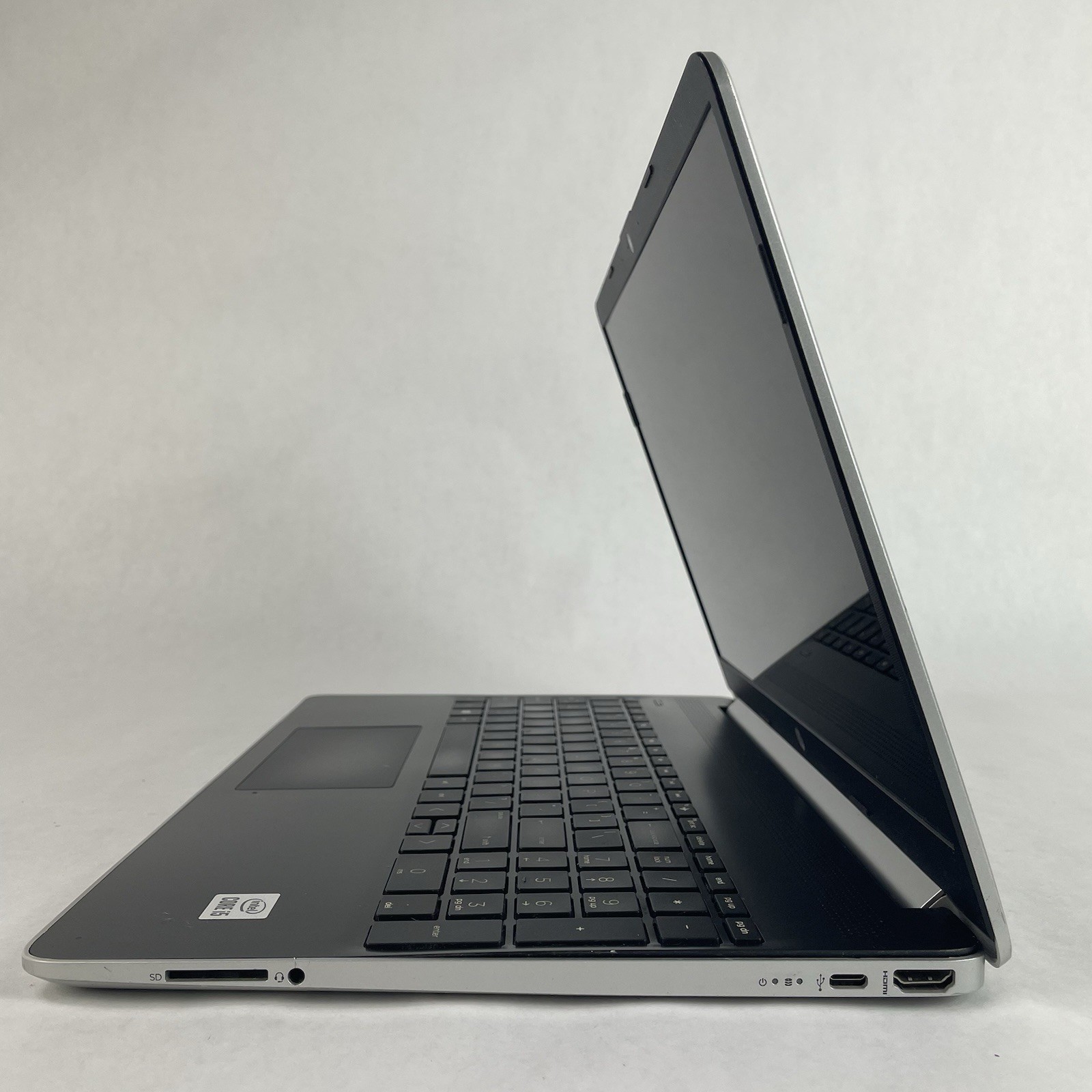 HP 15-dy1051WM 15.6″ i5-1035G1 1.00 GHz 8 GB RAM No SSD/OS/AC – Bad Bottom