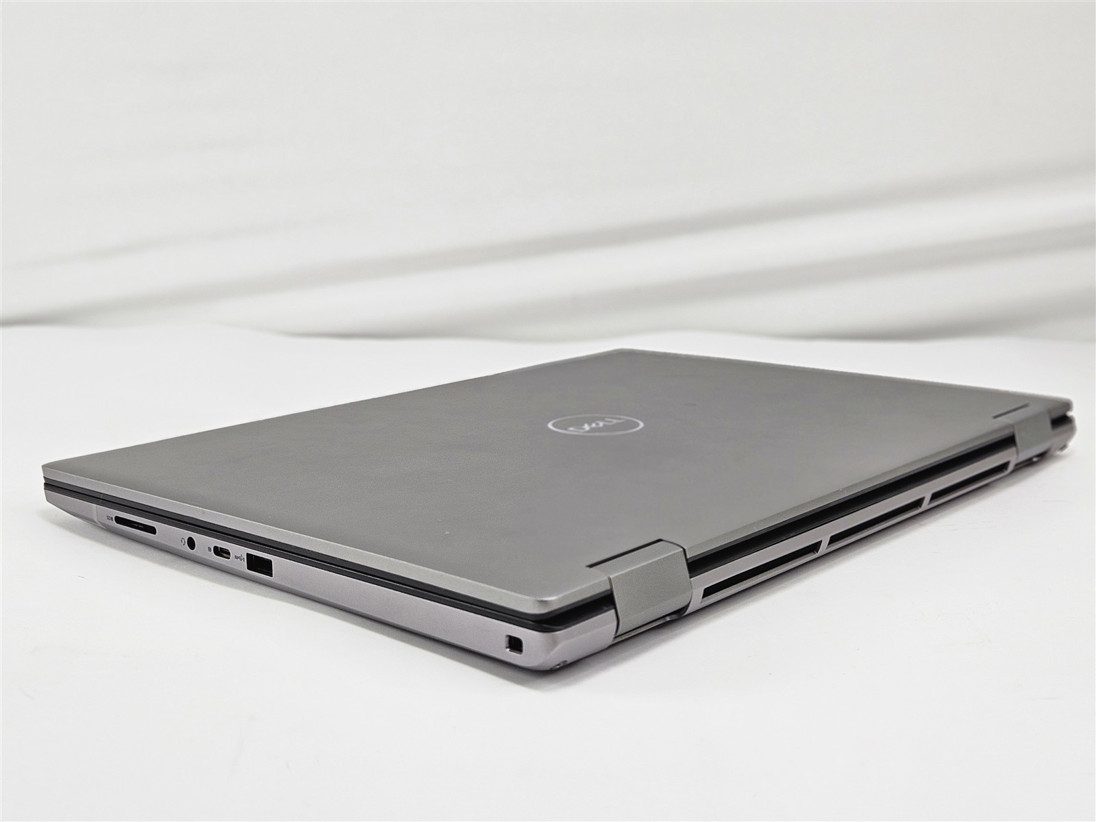 Dell Precision 7670 i9-12950HX 64GB 2TB SSD 16″ Mobile Workstation RTX A2000