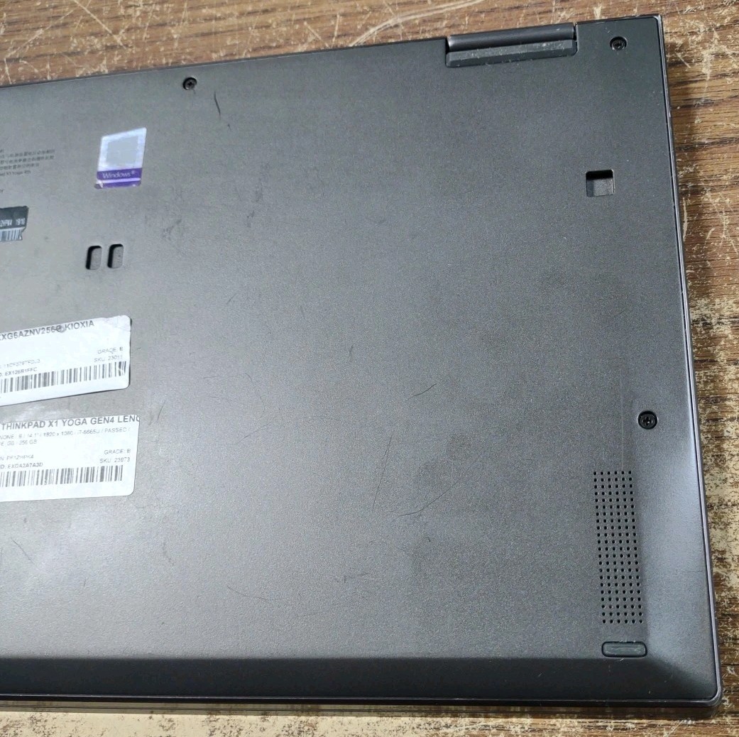 Lenovo ThinkPad X1 Yoga 4th Gen 14″ W/16GB, 256GB, i7-8665U, Touch, Stylus.