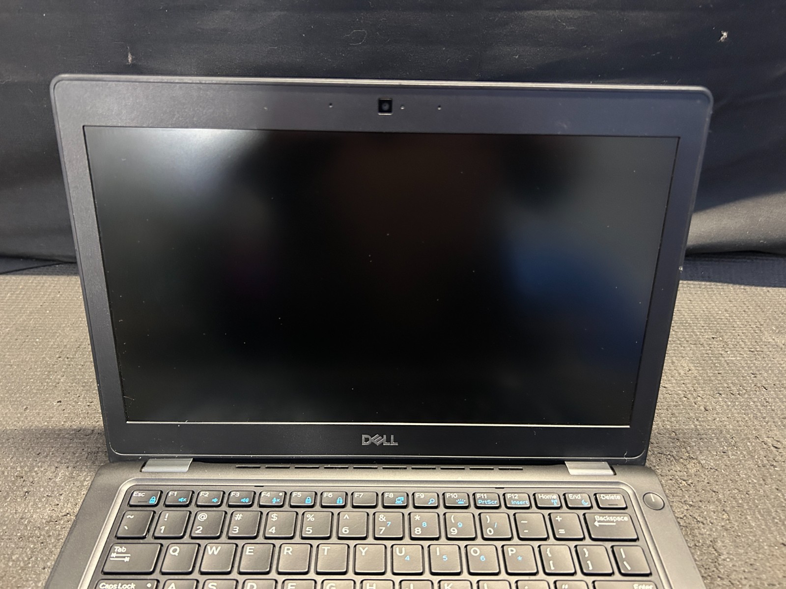 DELL LATITUDE 5290 12.5″ INTEL CORE i5-8250U 1.60GHZ 8GB RAM 256GB M.2 Laptop