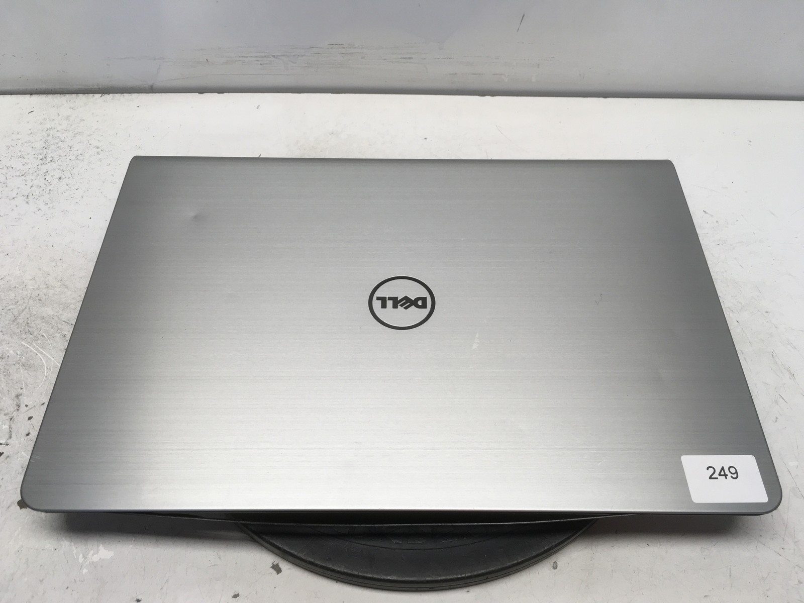 Dell Inspiron 15-5547 Intel i7-4510U 2GHz 8 GB NO HDD No Batt