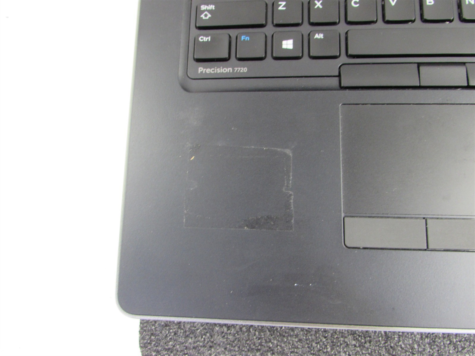 DELL PRECISION 7720 I7-6820HQ 512GB SSD 32GB RAM NVIDIA QUADRO P3000 NO O.S