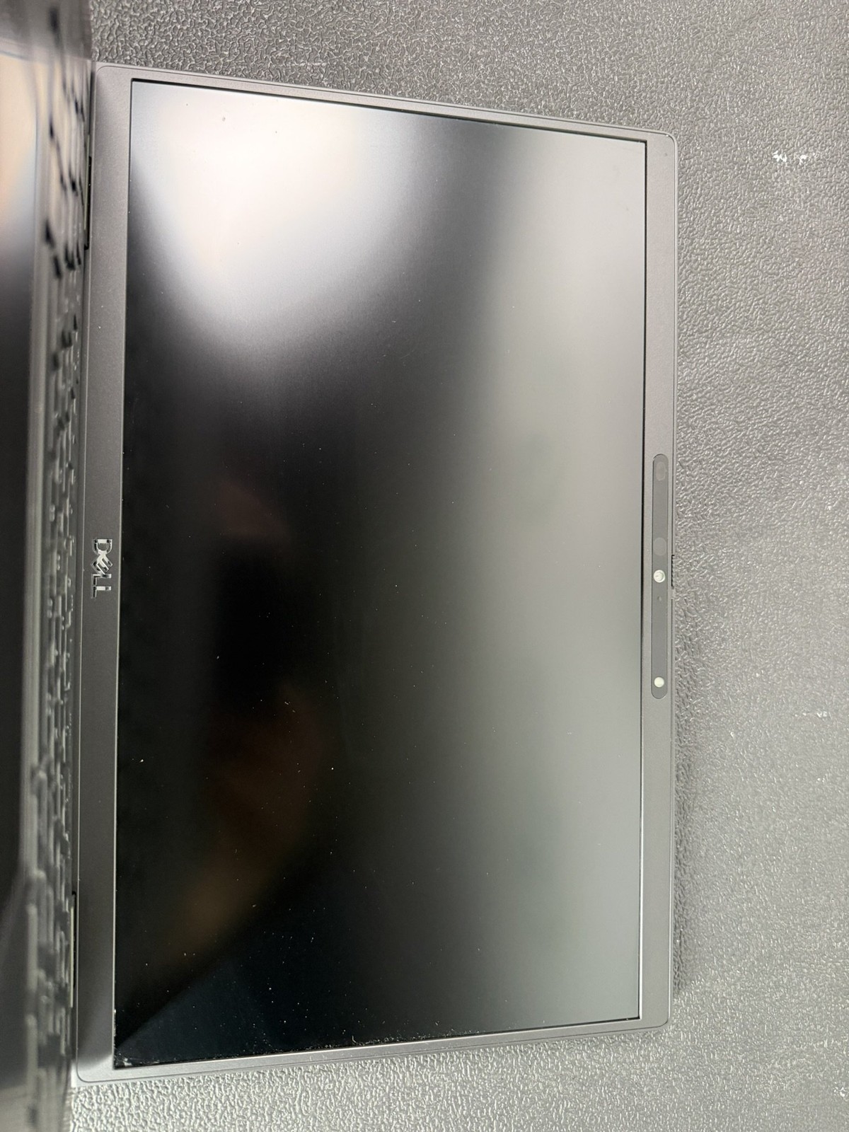 Dell Latitude 7420 14″ i7-1185G7 3.00GHz 16GB DDR4 256GB SSD – READ