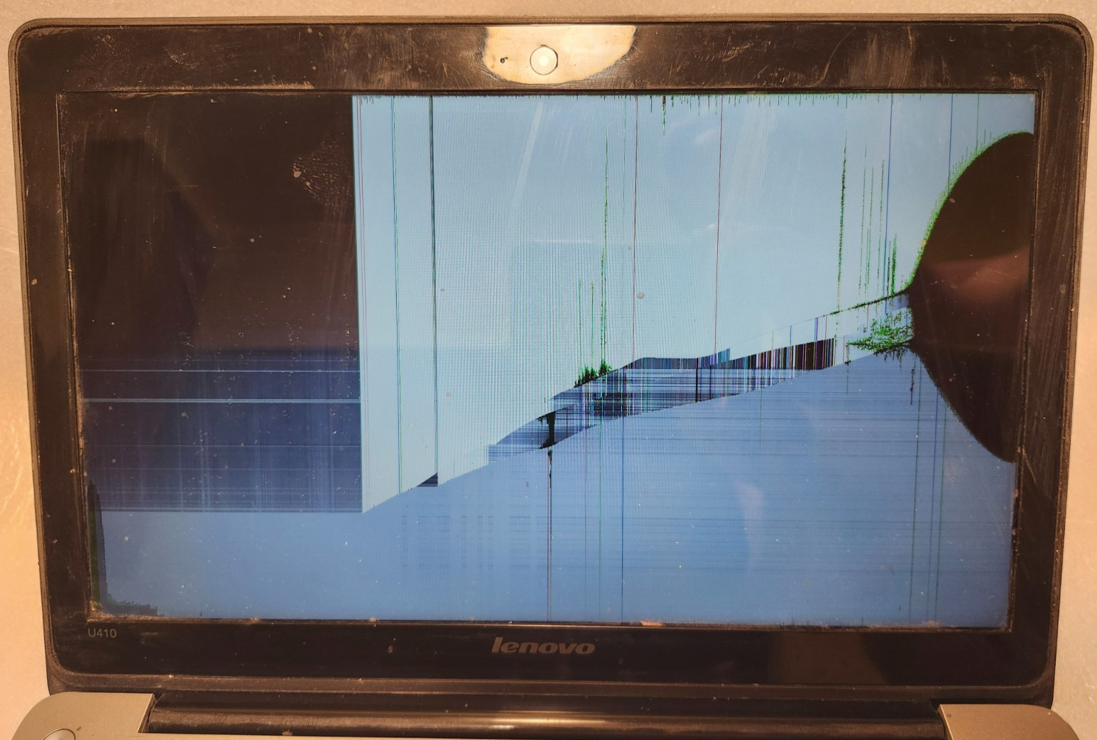 Lenovo IdeaPad U410 14″ Laptop i7-3517U 8GB RAM 32GB MSATA Broken Screen BOOTS