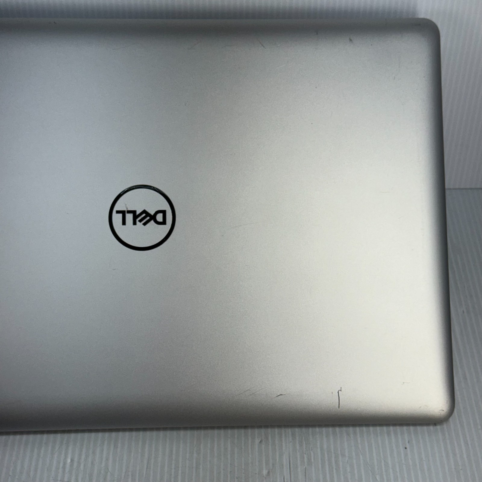 Dell Inspiron 5770 i5-8250U 17.3″ Windows 11 Pro Laptop 128GB SSD 16GB **WEAR**