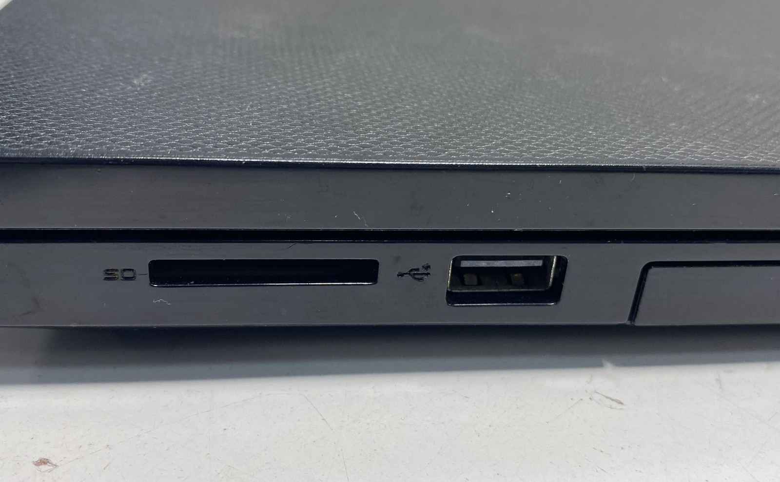 Dell Inspiron 14 3000 14″ Intel Core i5 No HDD For Parts and Repair