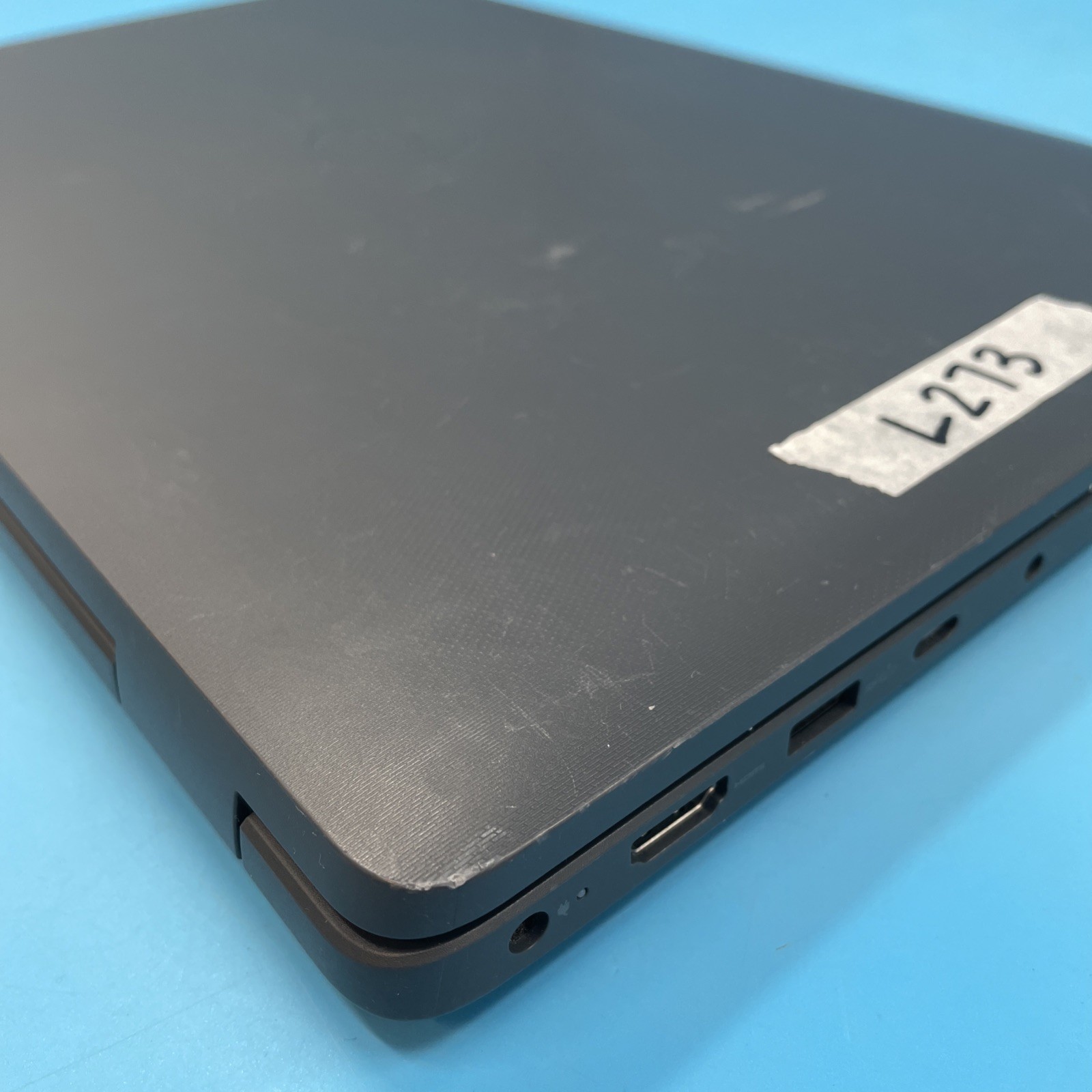 Dell Latitude 3540 | i5-1335U | 16GB RAM | 256GB SSD | WIN 11 PRO | 76% BATT