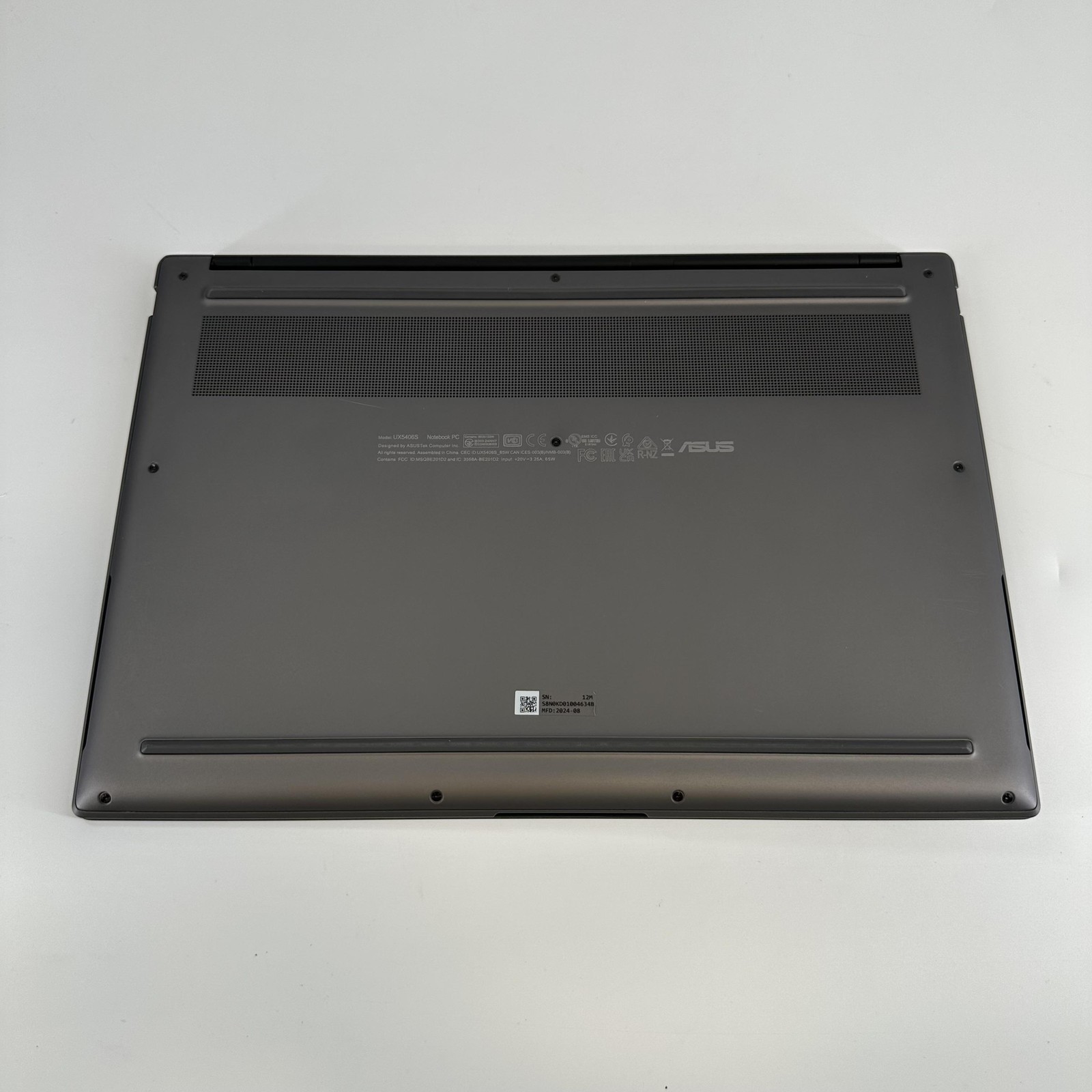Asus Zenbook S 14 Gray QHD+ TOUCH 2.2 GHz Ultra 7 256V 16GB 1TB SSD Excellent