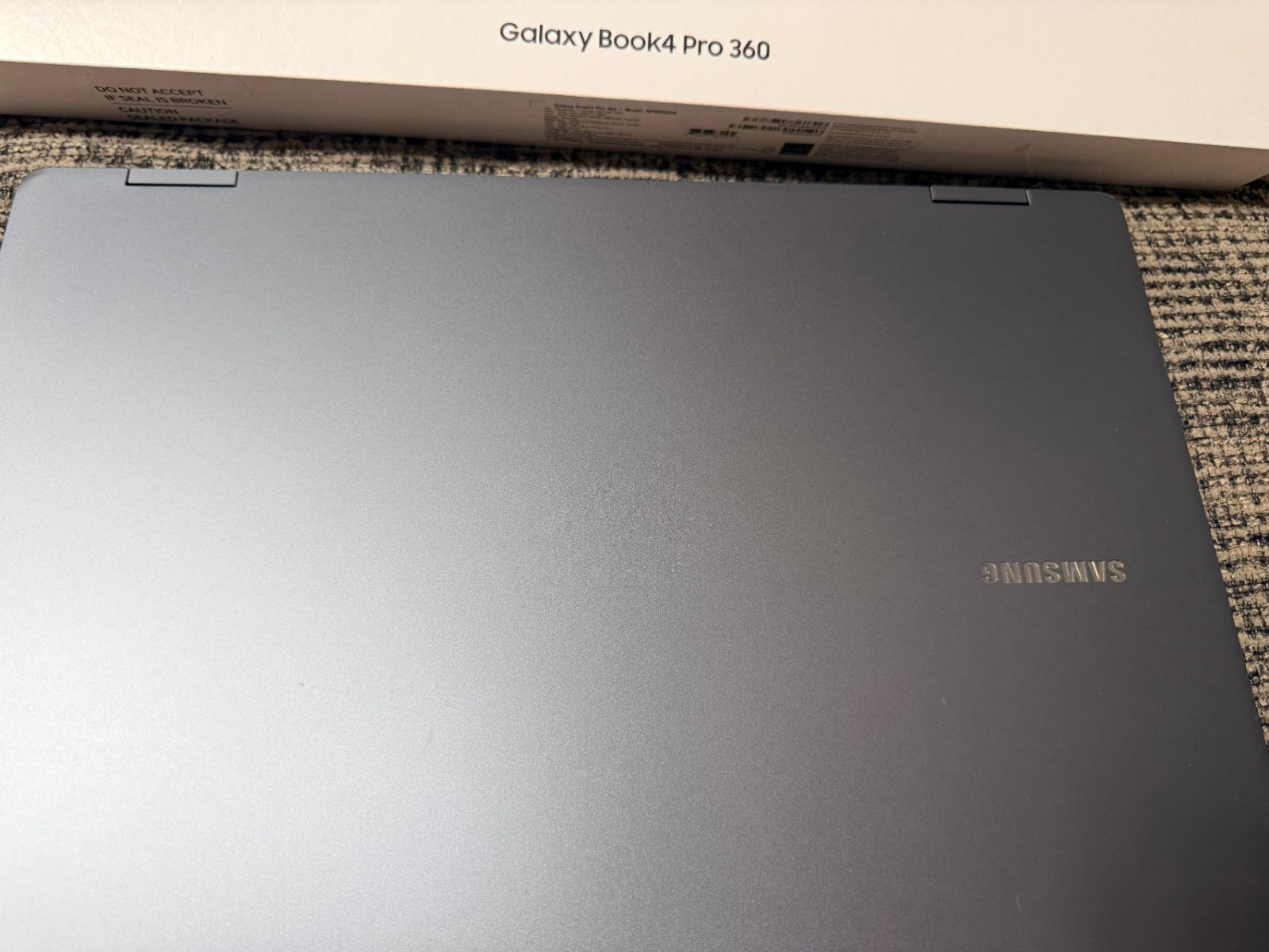 Samsung Galaxy Book4 Pro 360 2-in1 16″ Touch Intel Core Ultra 7 16GB RAM 1TB SSD