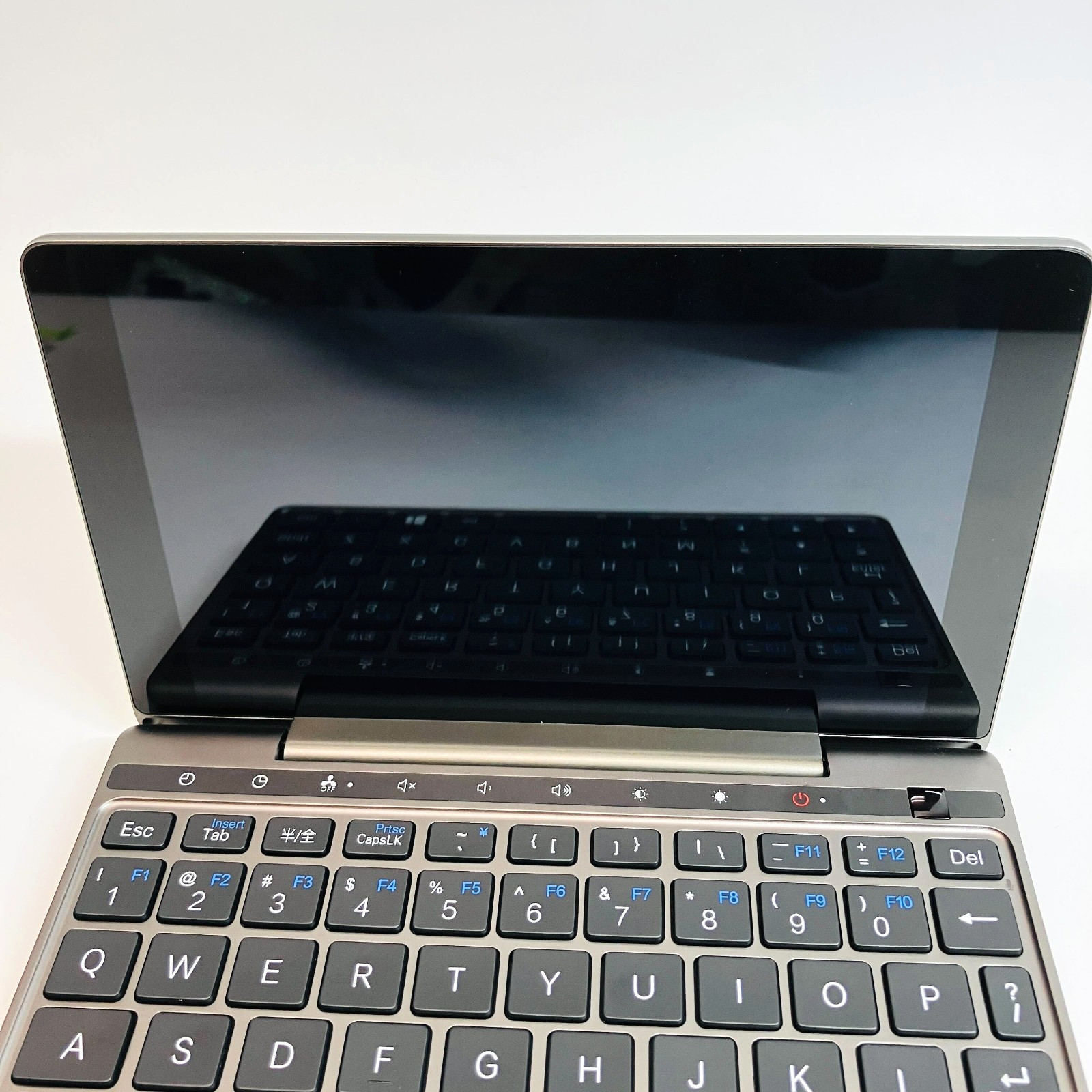 GPD Pocket 2 Core m3-8100 8GB 128GB Mini Netbook WITH STYLUS Orig Box